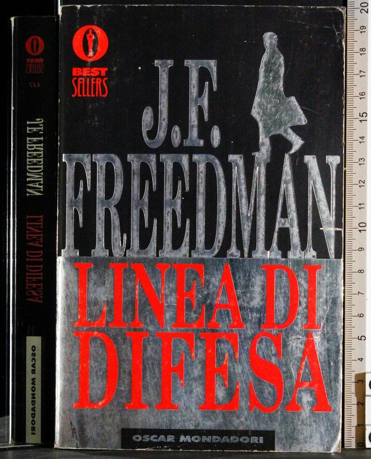 Linea di difesa book