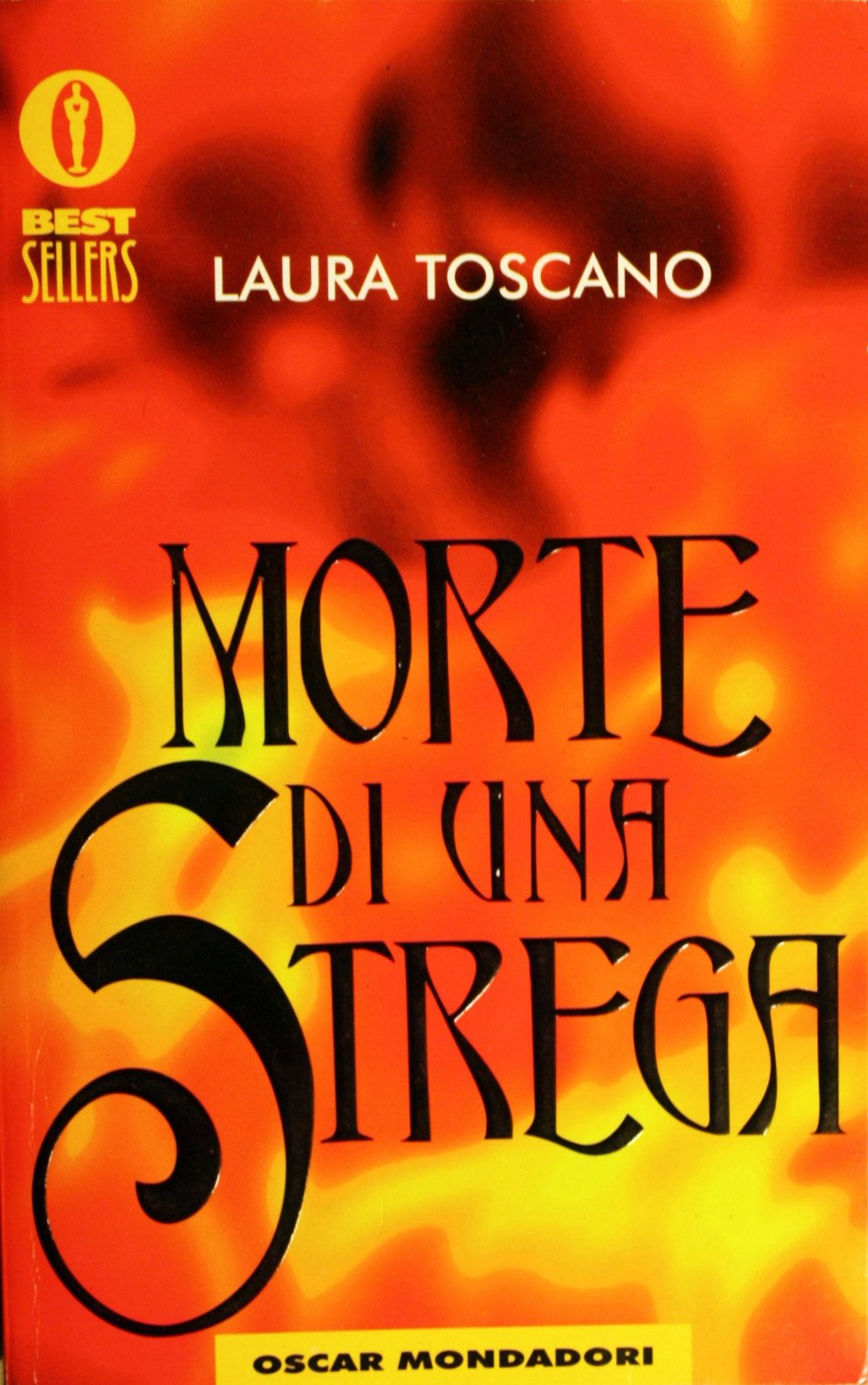 Morte di una strega (Oscar bestsellers, Band 677) Contemporary literature