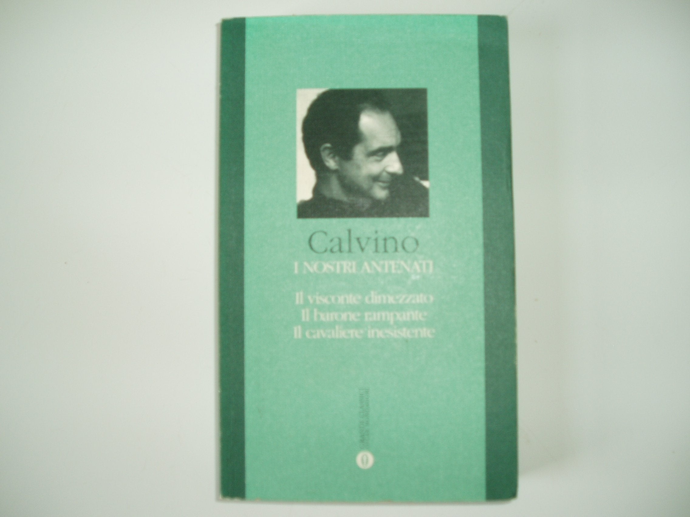Nostri Antenati (Oscar grandi classici, Band 66) Contemporary literature