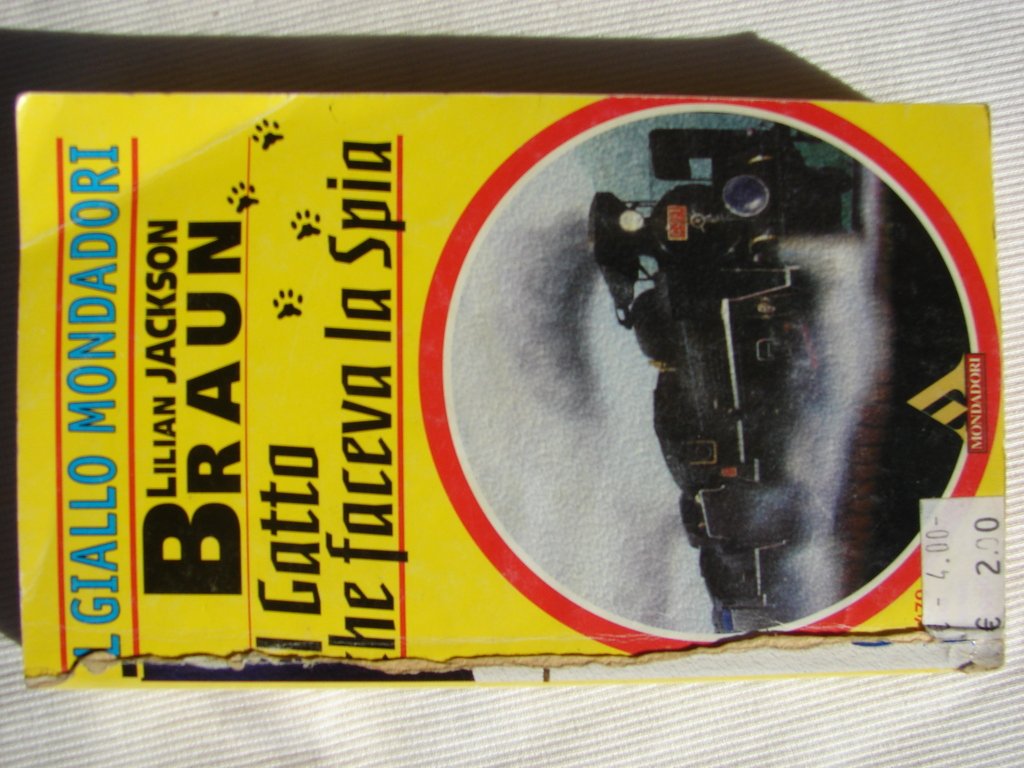 Il gatto che faceva la spia book