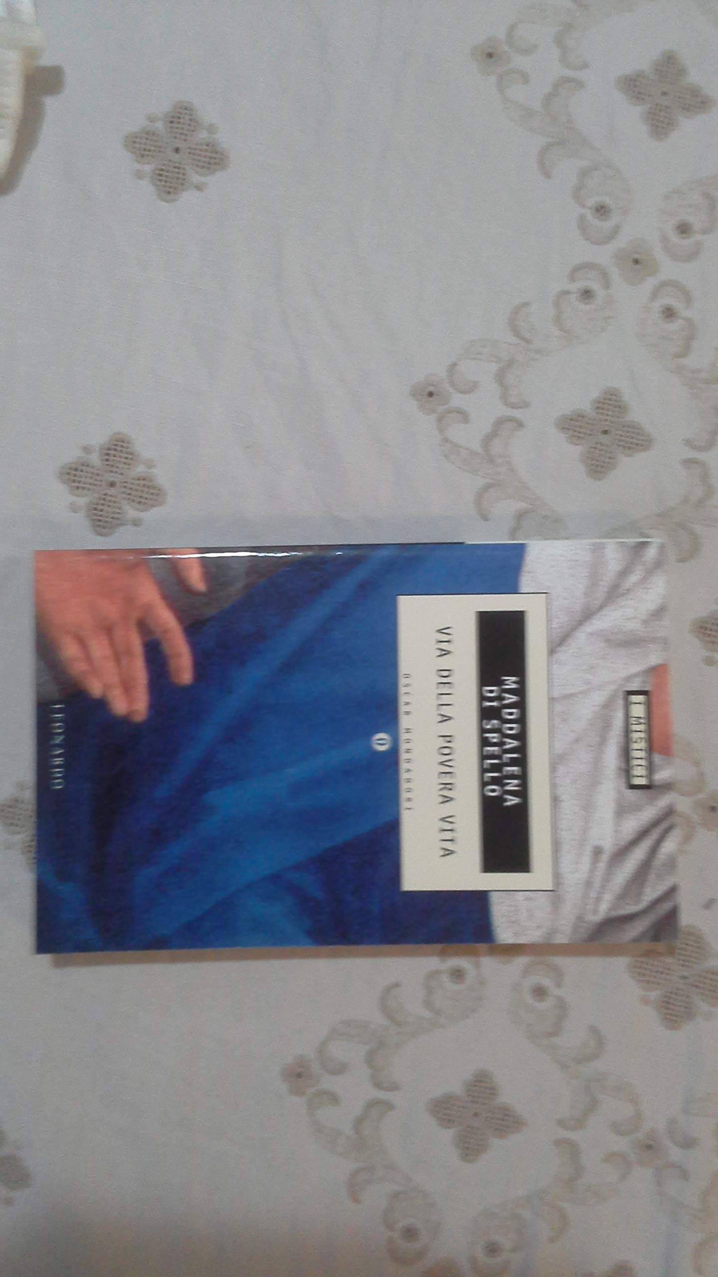 Via della povera vita book