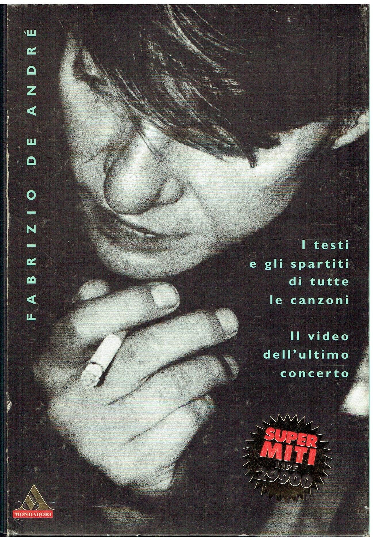 I testi e gli spartiti di tutte le canzoni (I supermiti, Band 9) Arts & Music