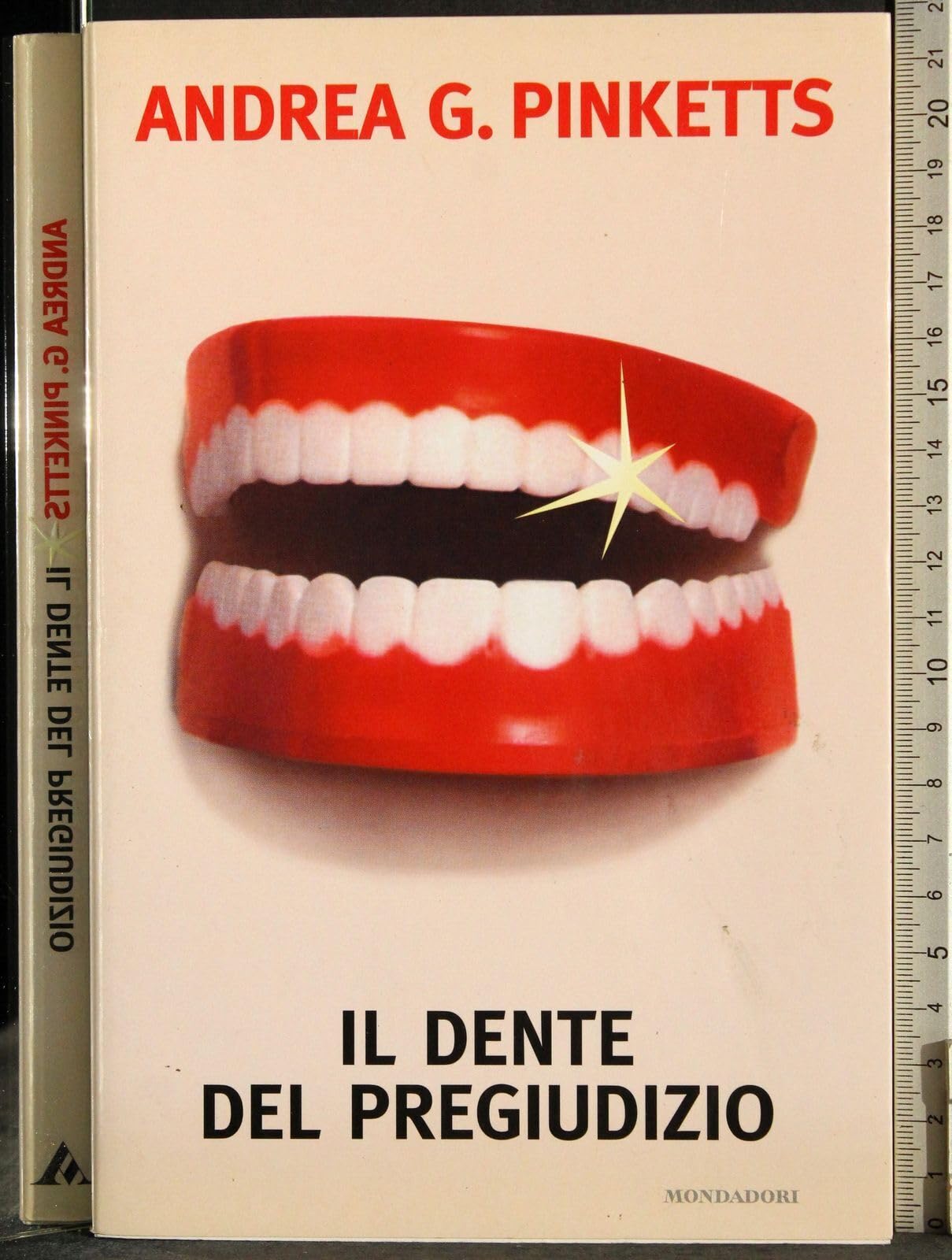 Il dente del pregiudizio book