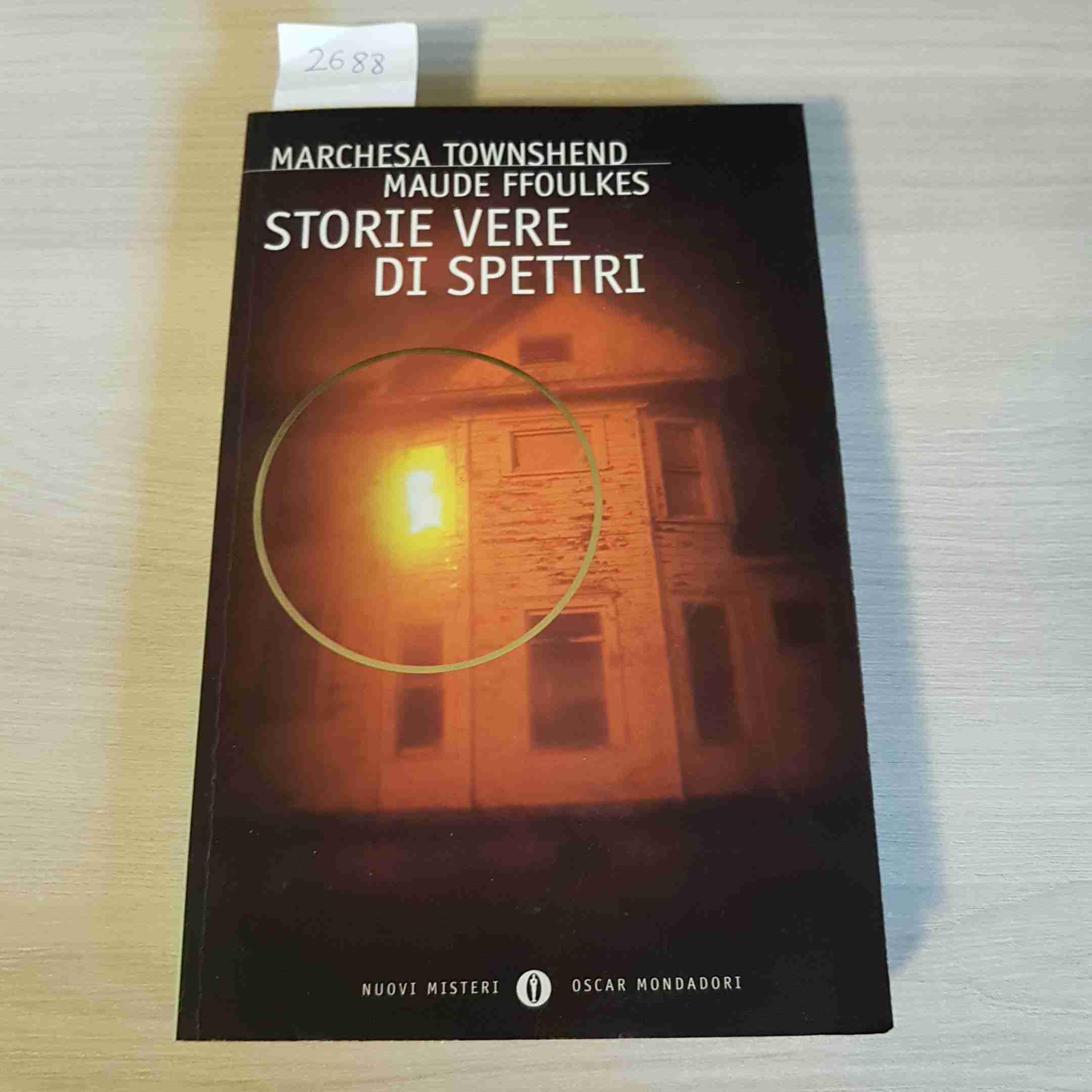 Storie vere di spettri book