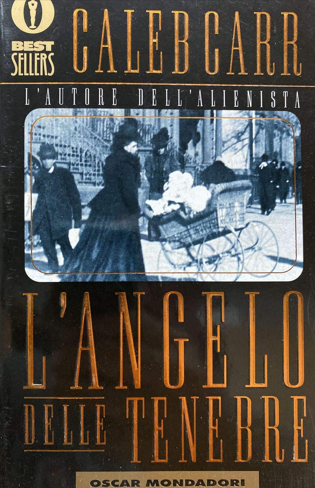 L'angelo delle tenebre (Oscar bestsellers, Band 1054) Historical Fiction