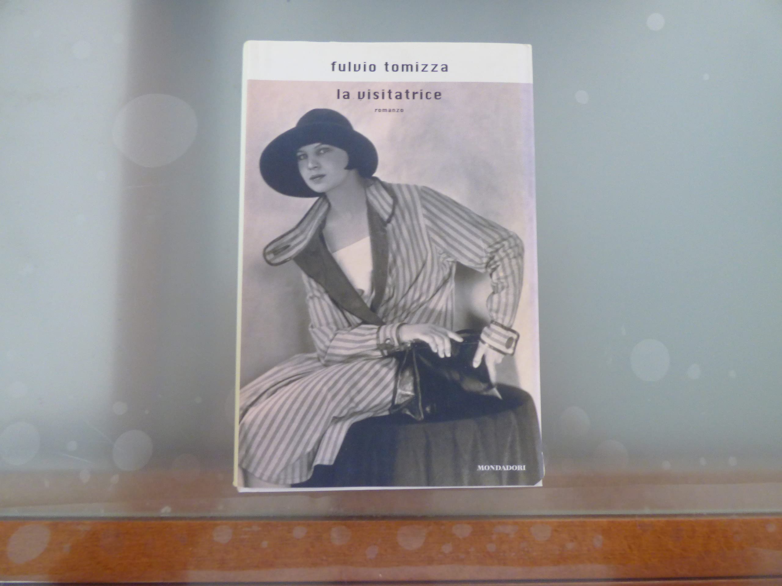 La visitatrice: Romanzo (Scrittori italiani e stranieri) (Italian Edition) book