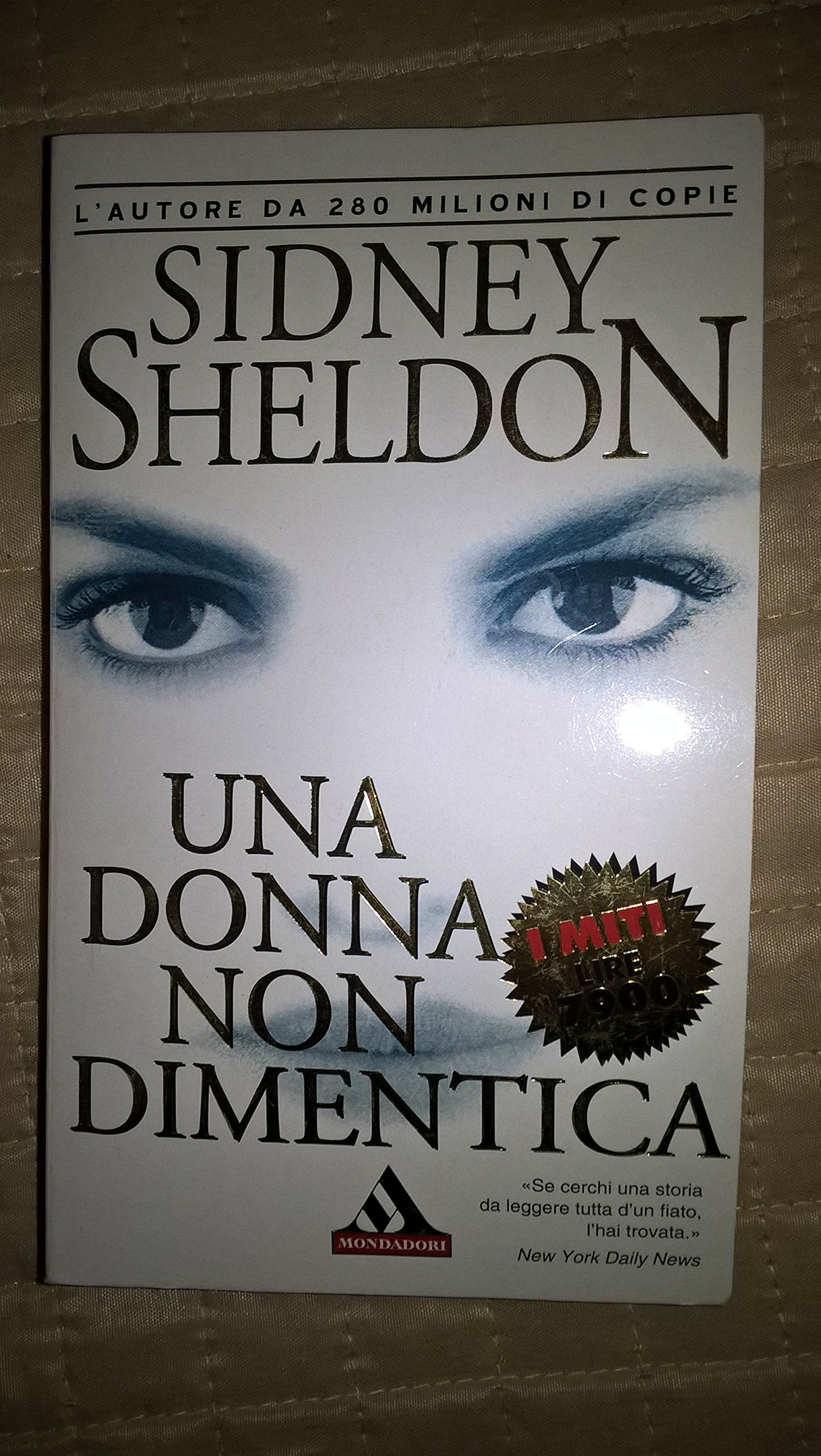 Una donna non dimentica (I miti, Band 196) Contemporary literature
