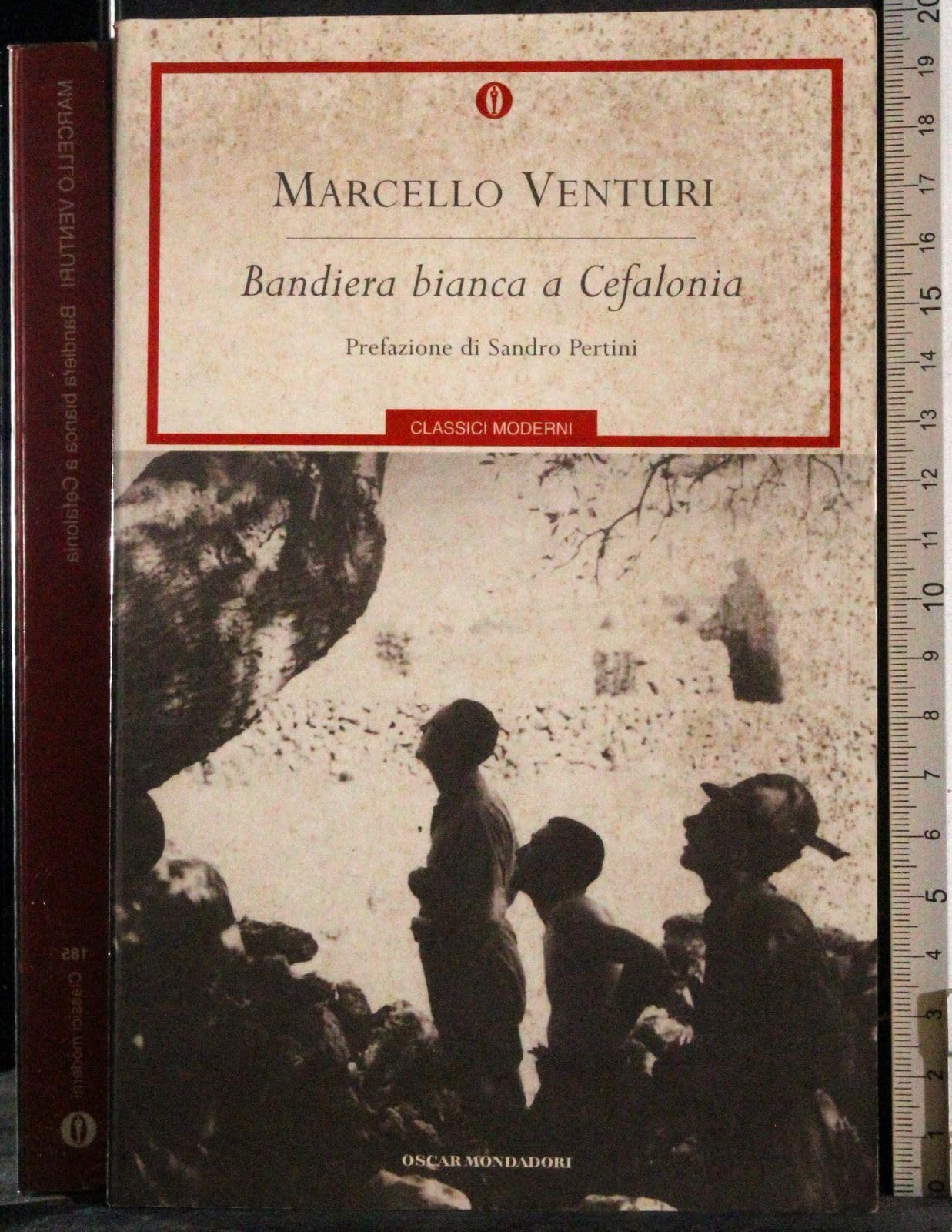 Bandiera bianca a Cefalonia (Oscar classici moderni, Band 185) Historical Fiction