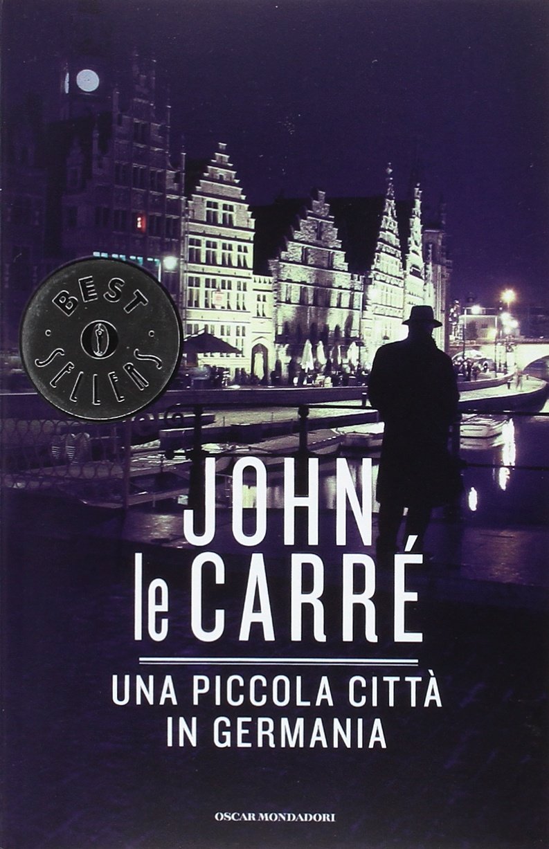 Una piccola città in Germania (Oscar bestsellers, Band 529) Contemporary literature