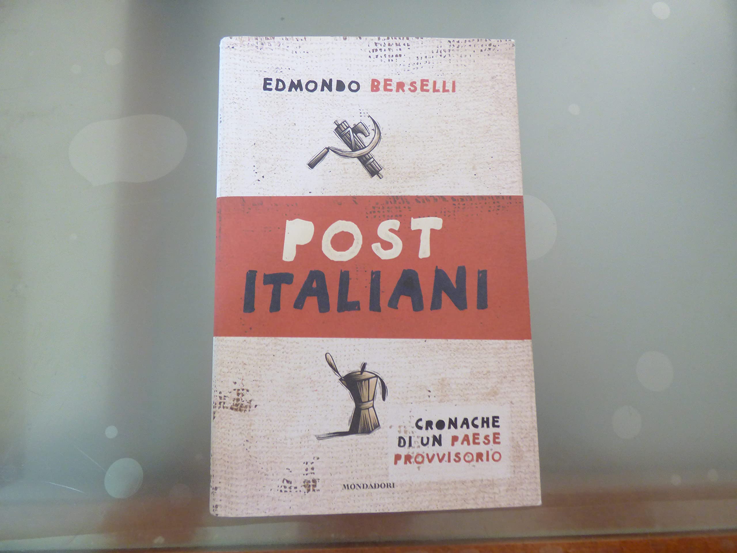 post-italiani-cronache_di_un_paese_provvisorio book