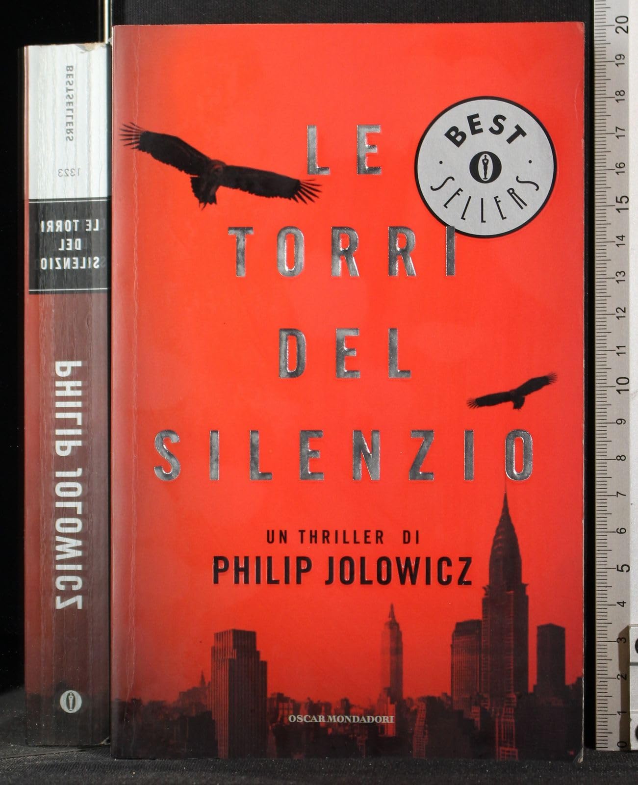 Le torri del silenzio (Oscar bestsellers, Band 1323) Contemporary literature
