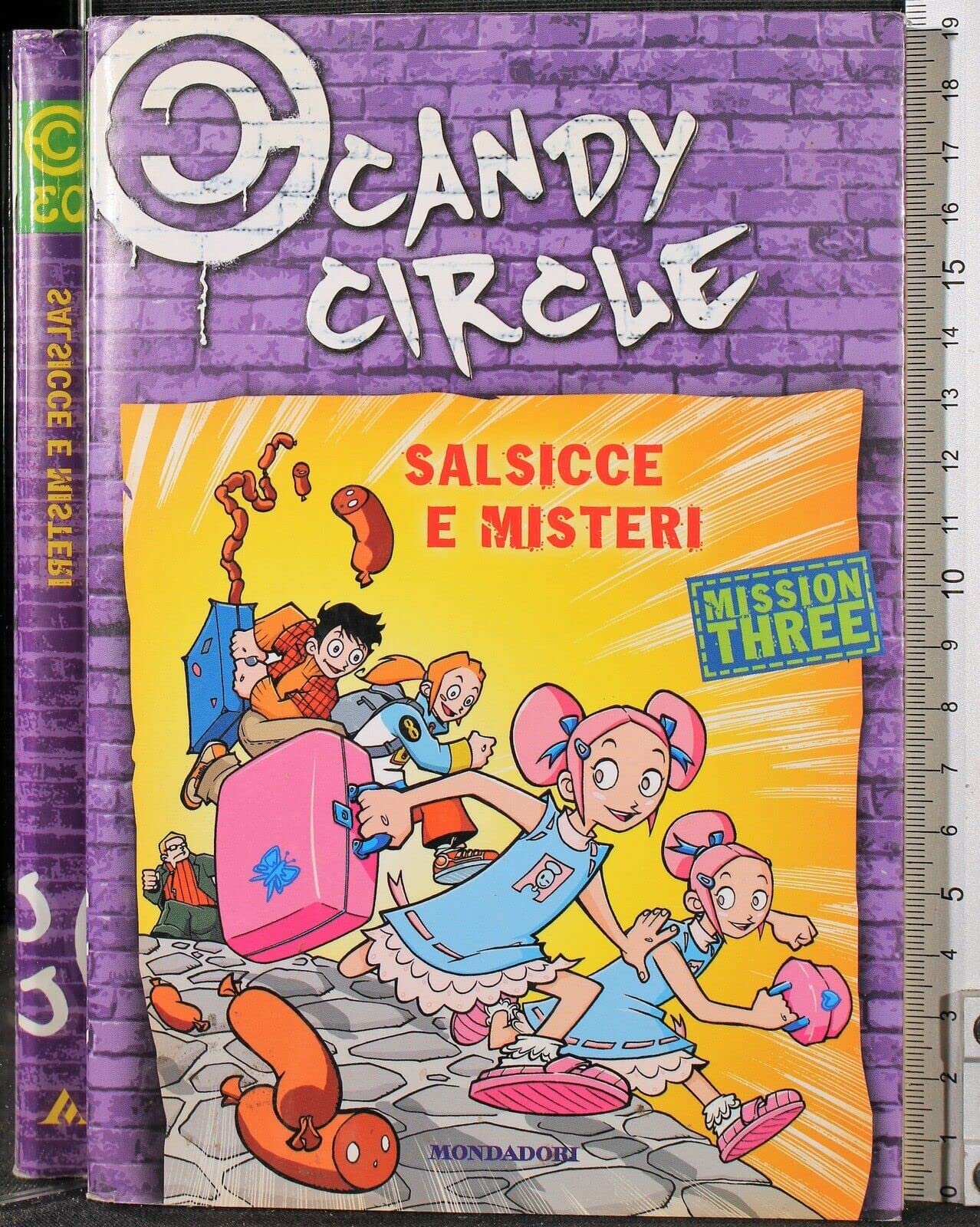 Salsicce e misteri. Candy Circle (Vol. 3) book