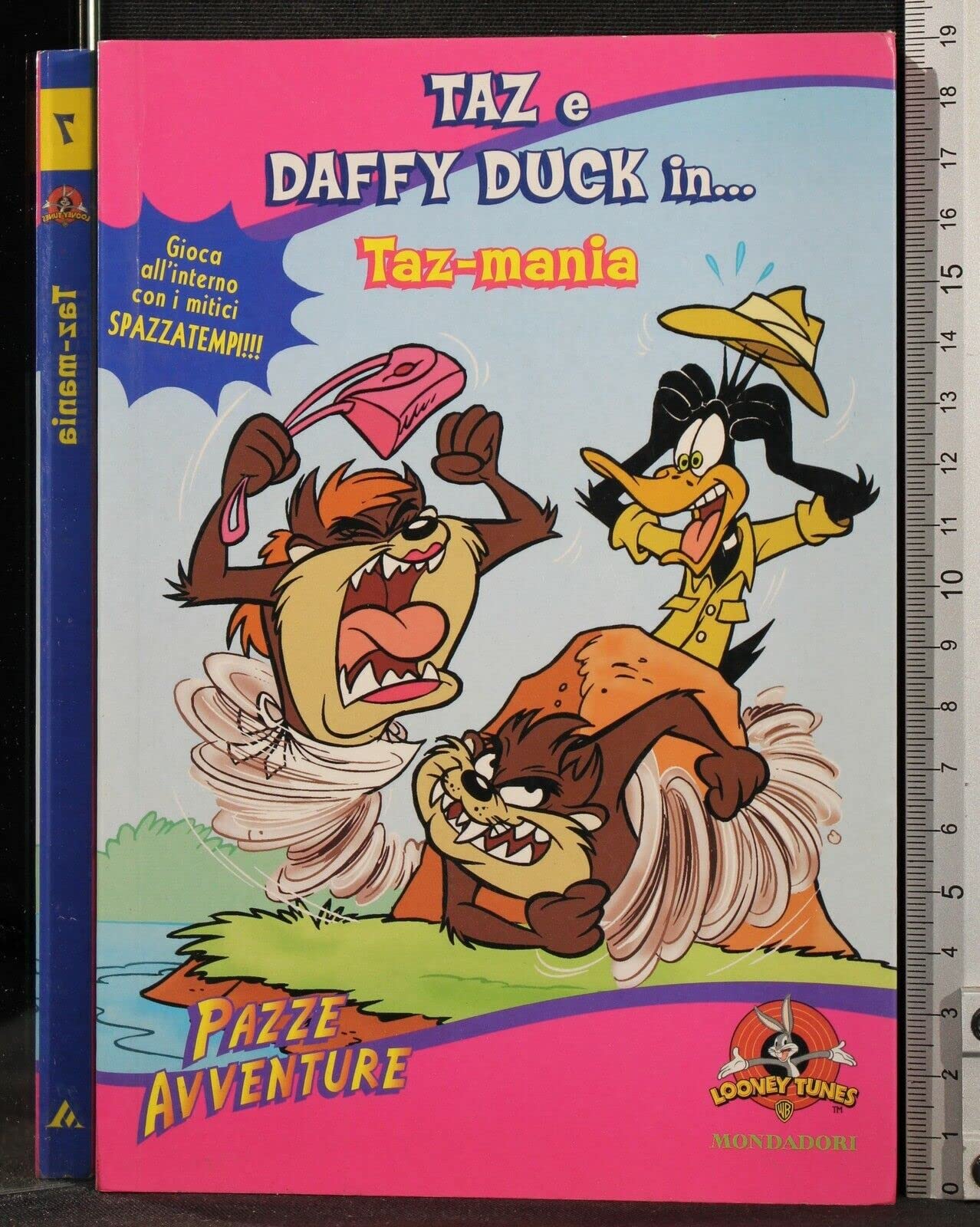 Taz e Daffy Duck in... Taz-mania (Pazze avventure, Band 7) Novels & Short Stories