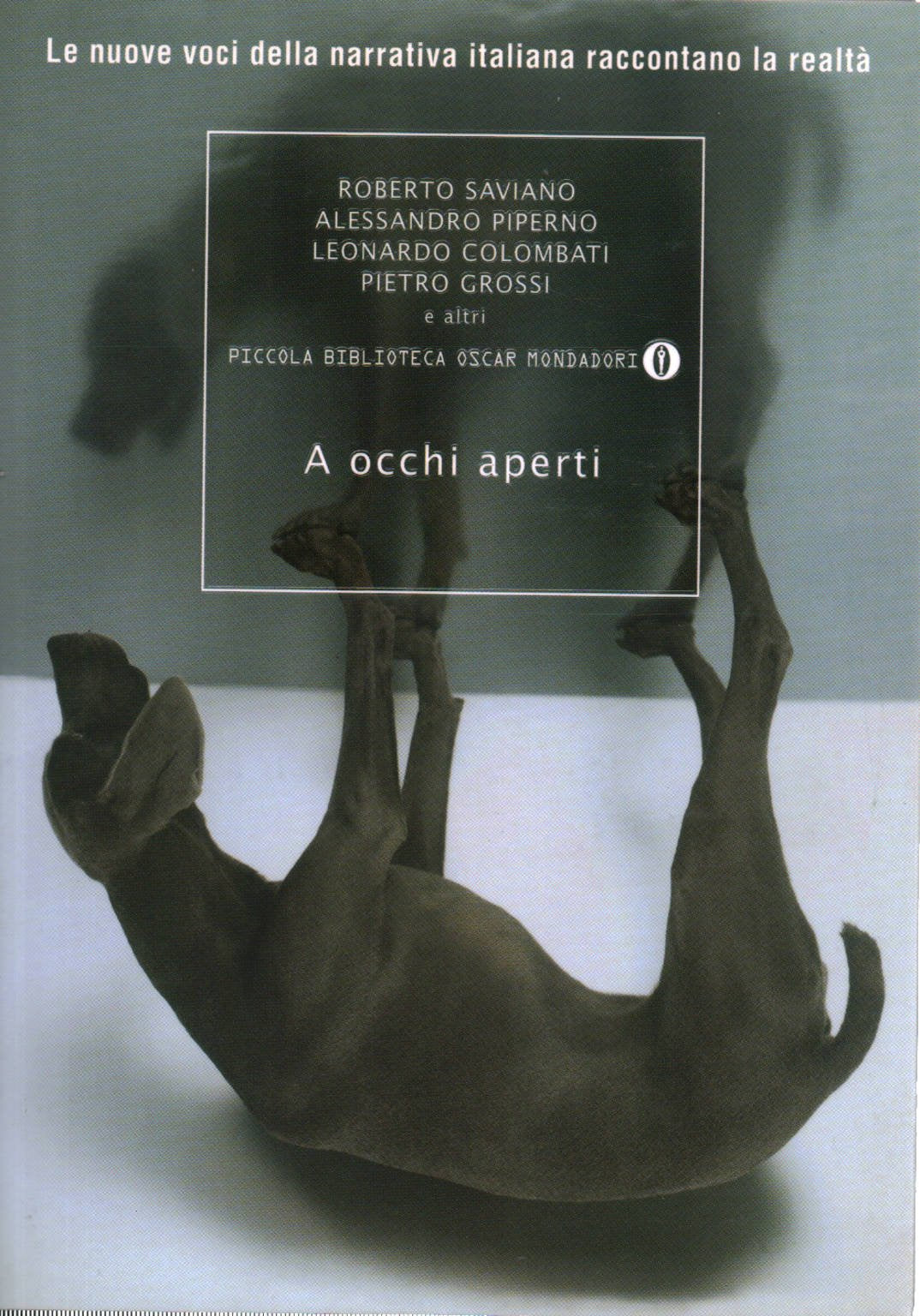 A occhi aperti Contemporary literature Books