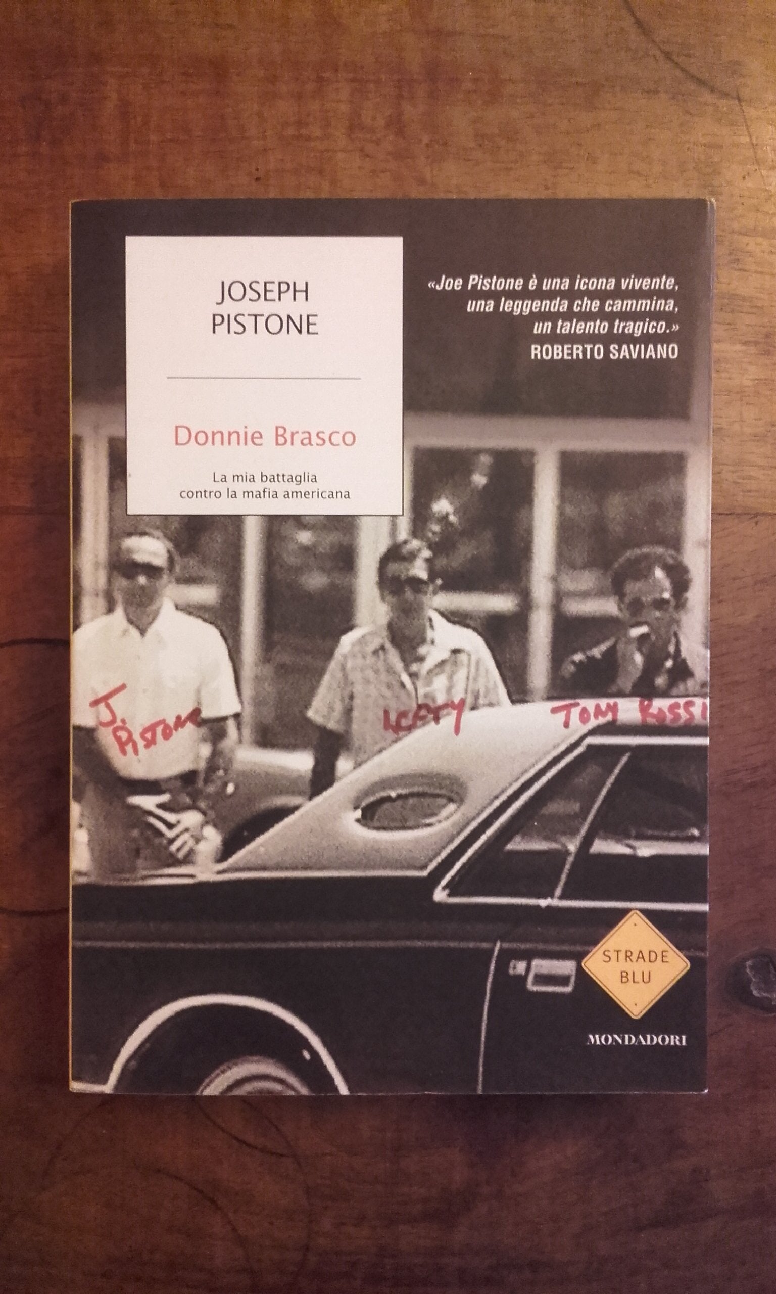 Donnie Brasco. La mia battaglia contro la mafia americana Social Sciences