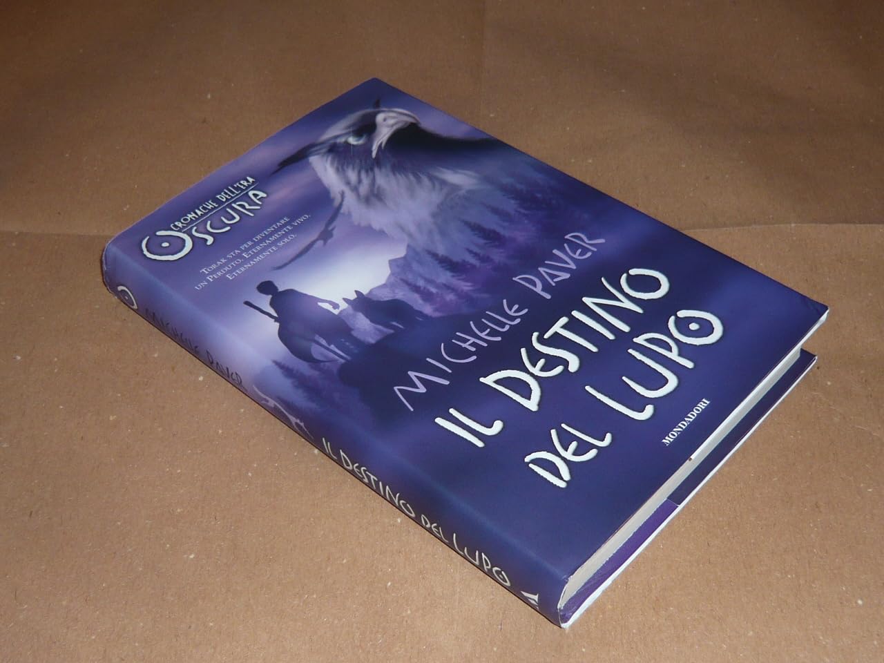 Il destino del lupo. Cronache dell'era oscura book