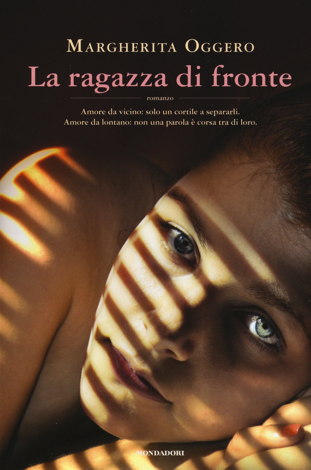 La ragazza di fronte book
