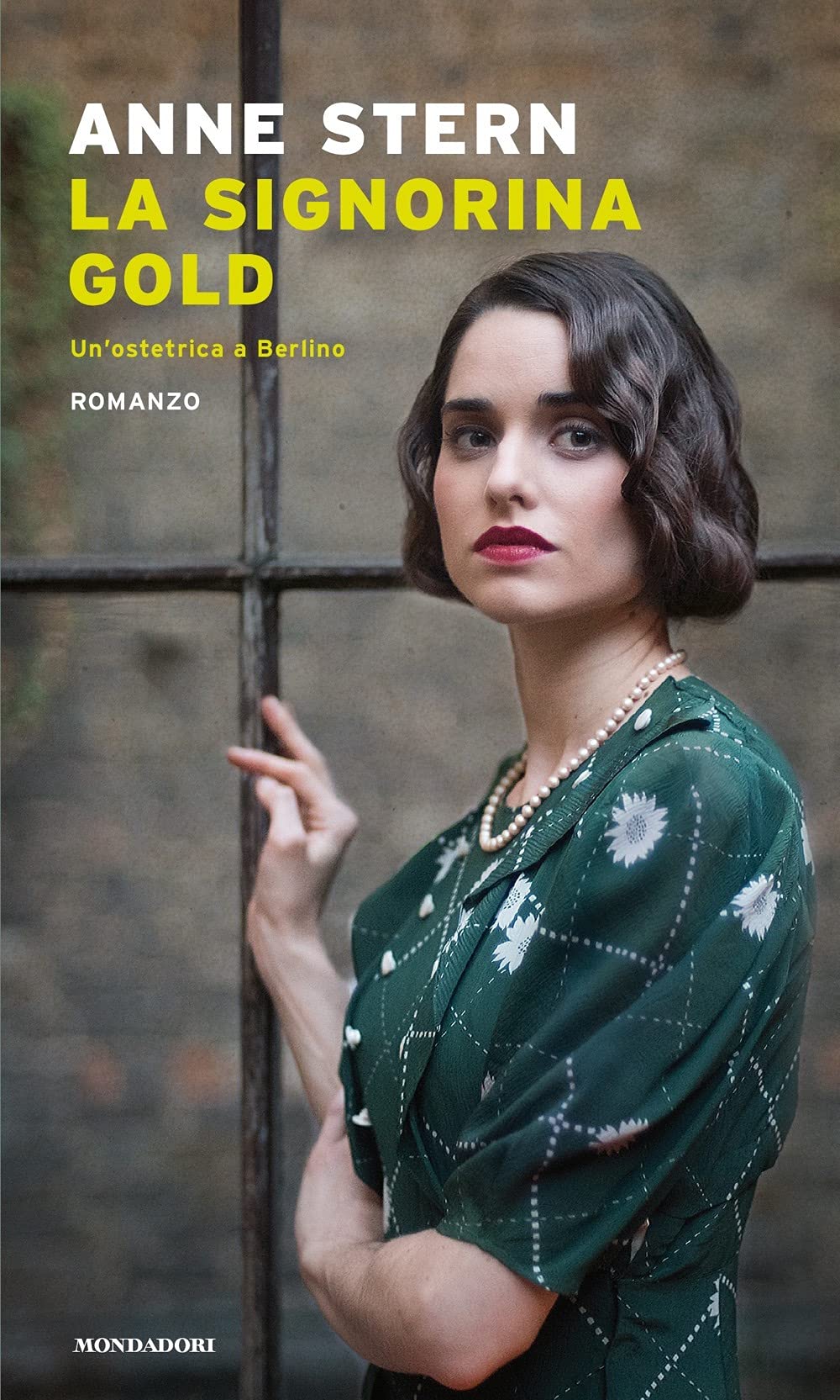 La signorina Gold (Narrative) Historical Fiction