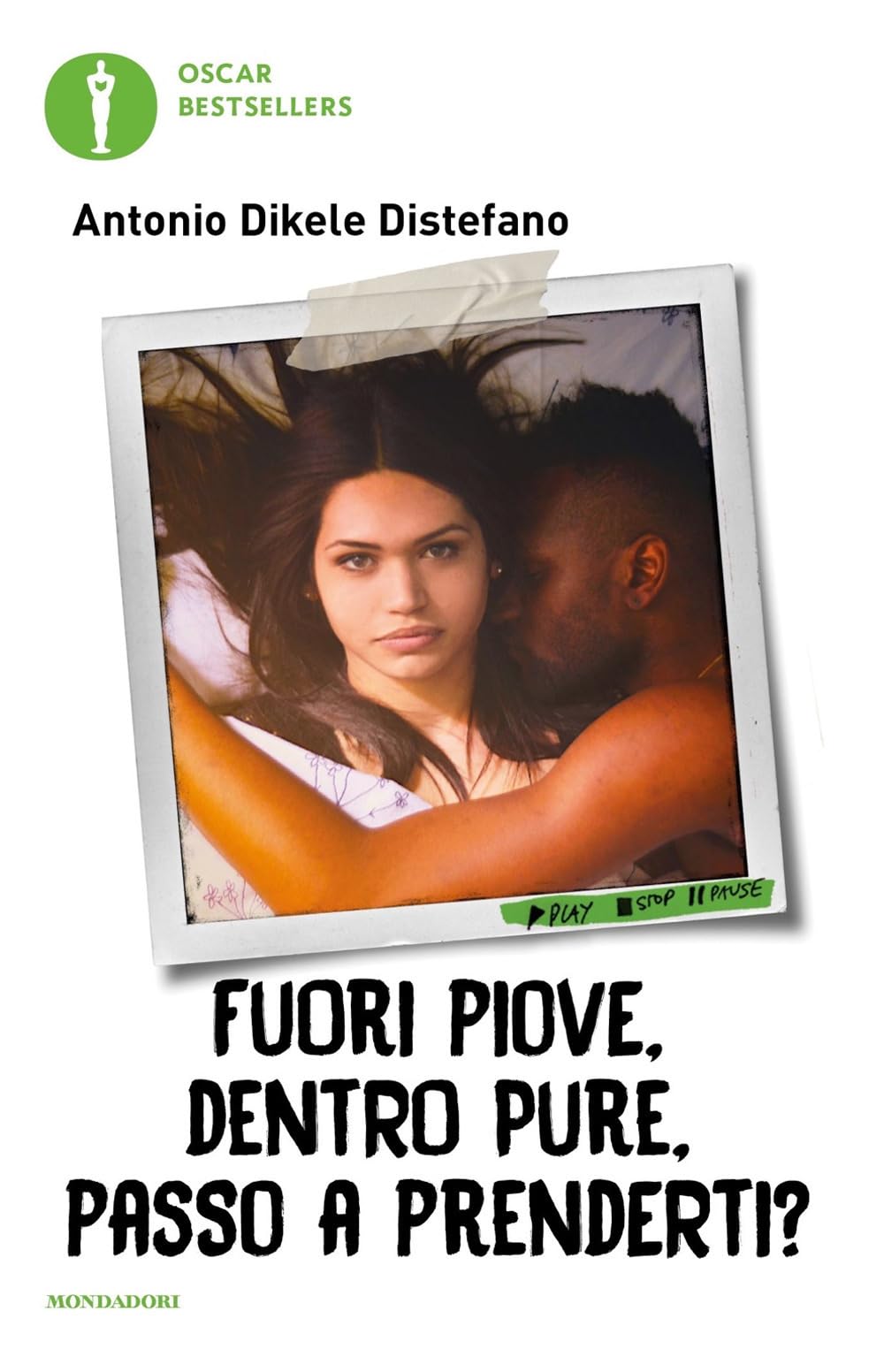 Fuori piove, dentro pure, passo a prenderti? book