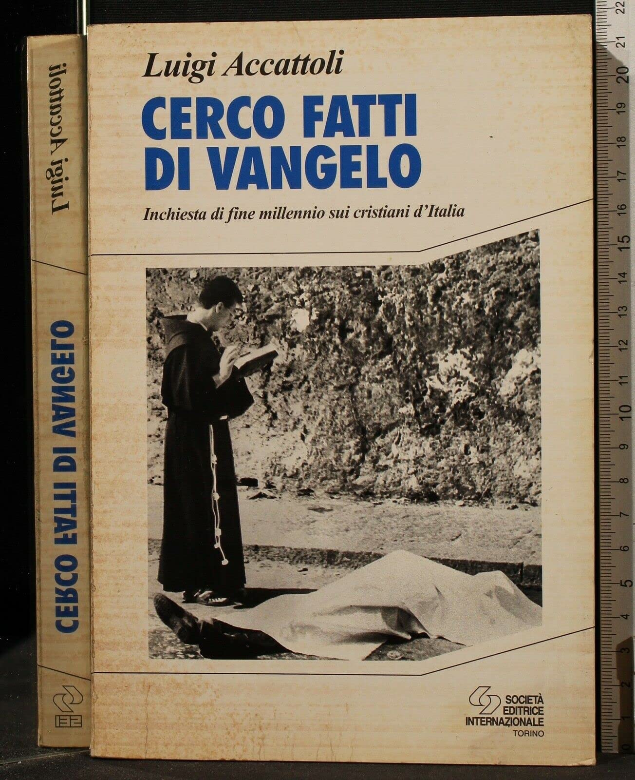 Cerco fatti di vangelo. Inchiesta di fine millennio sui cristiani d'Italia book