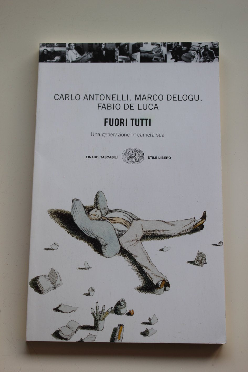 Fuori tutti book