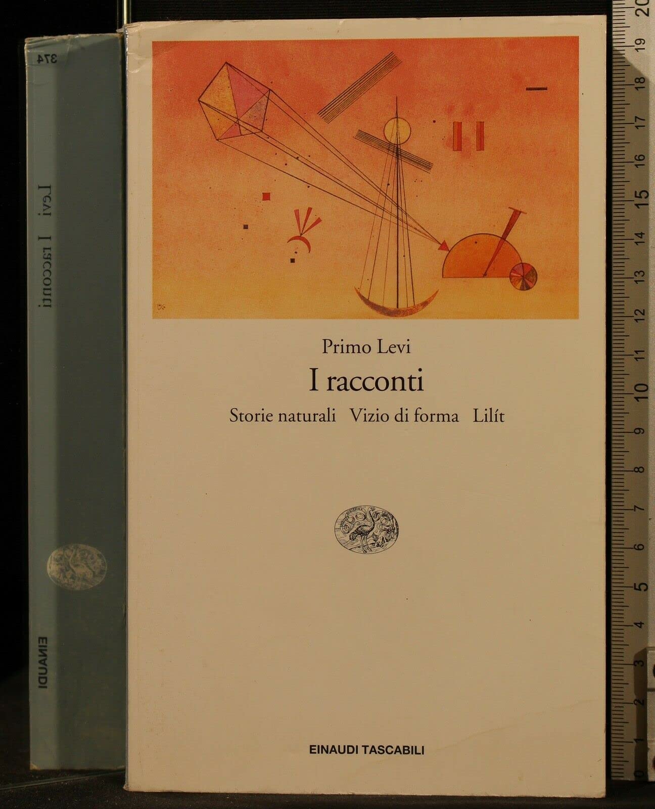I racconti: Storie naturali, Vizio di forma, Lilit (Einaudi tascabili, Band 374) Essays & Short Stories