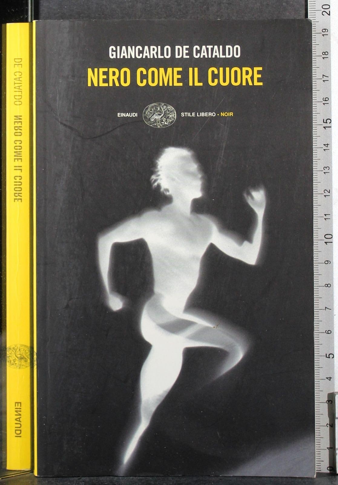 Product Image: Nero come il cuore
