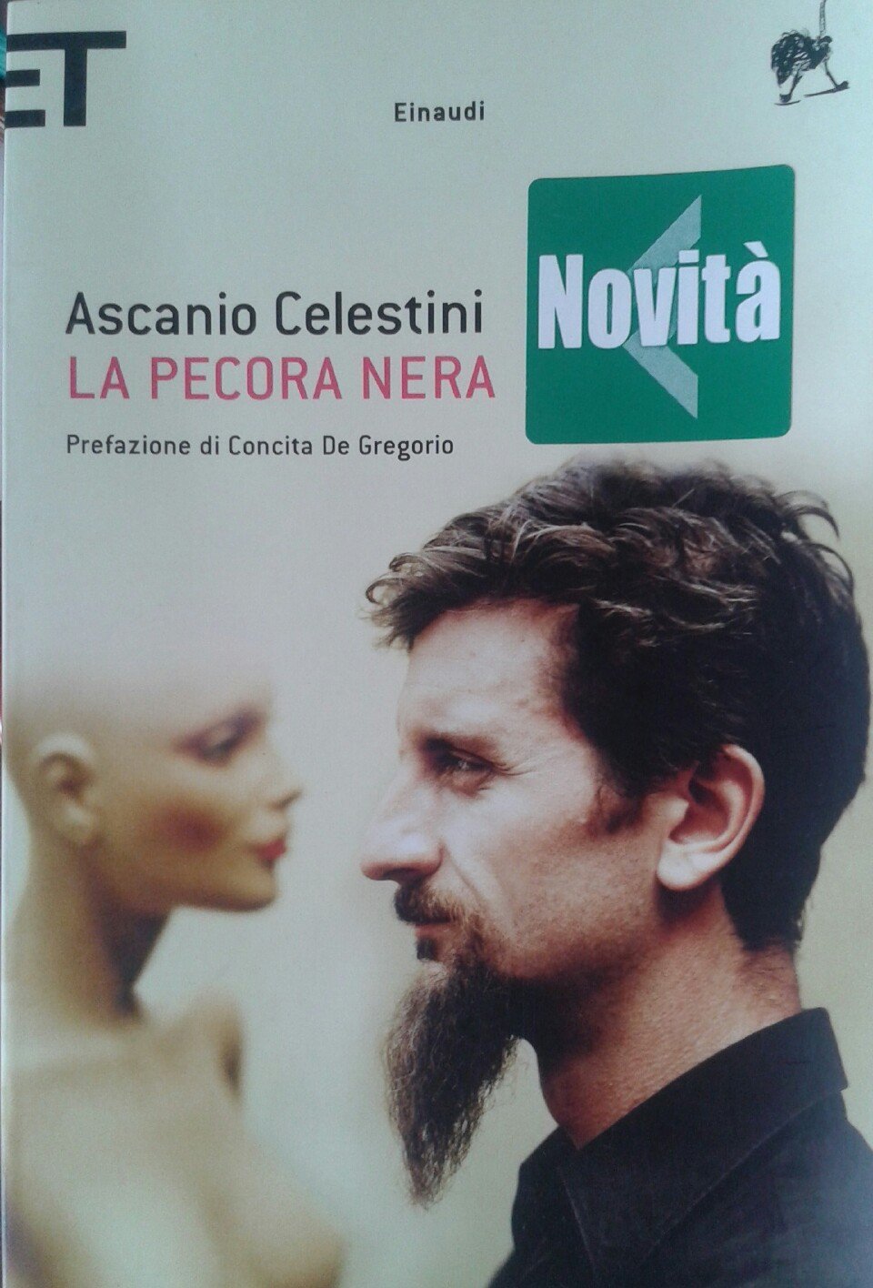 La pecora nera: Elogio Funebre Del Manicomio Elettrico (Super ET) Essays & Short Stories