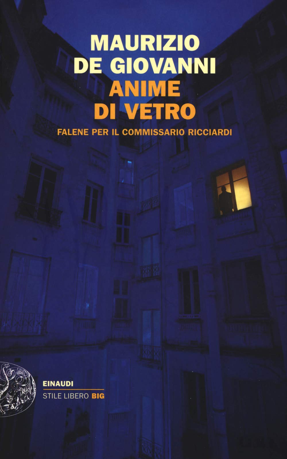 Anime di vetro. Falene per il commissario Ricciardi Action & Adventure