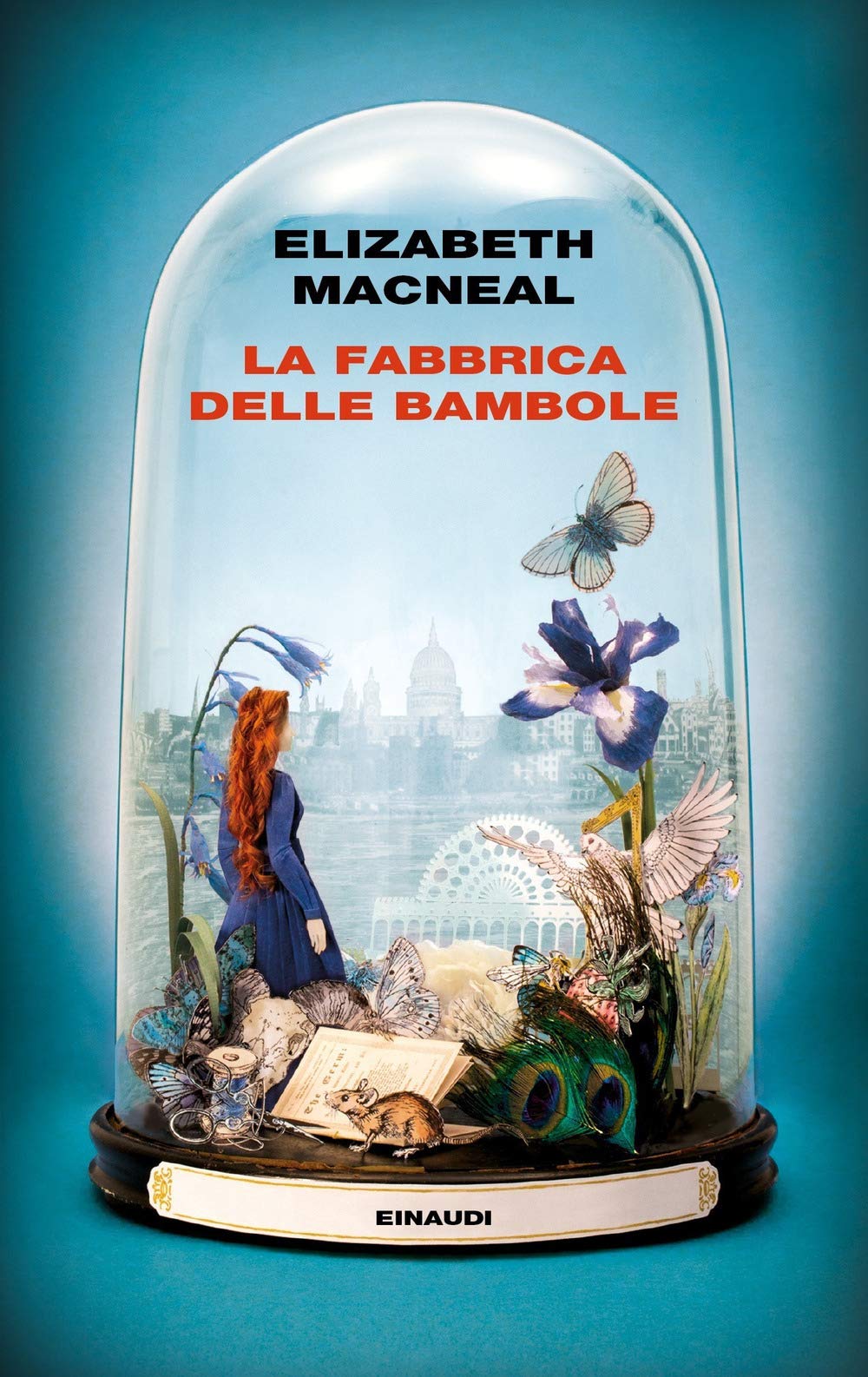 La fabbrica delle bambole book