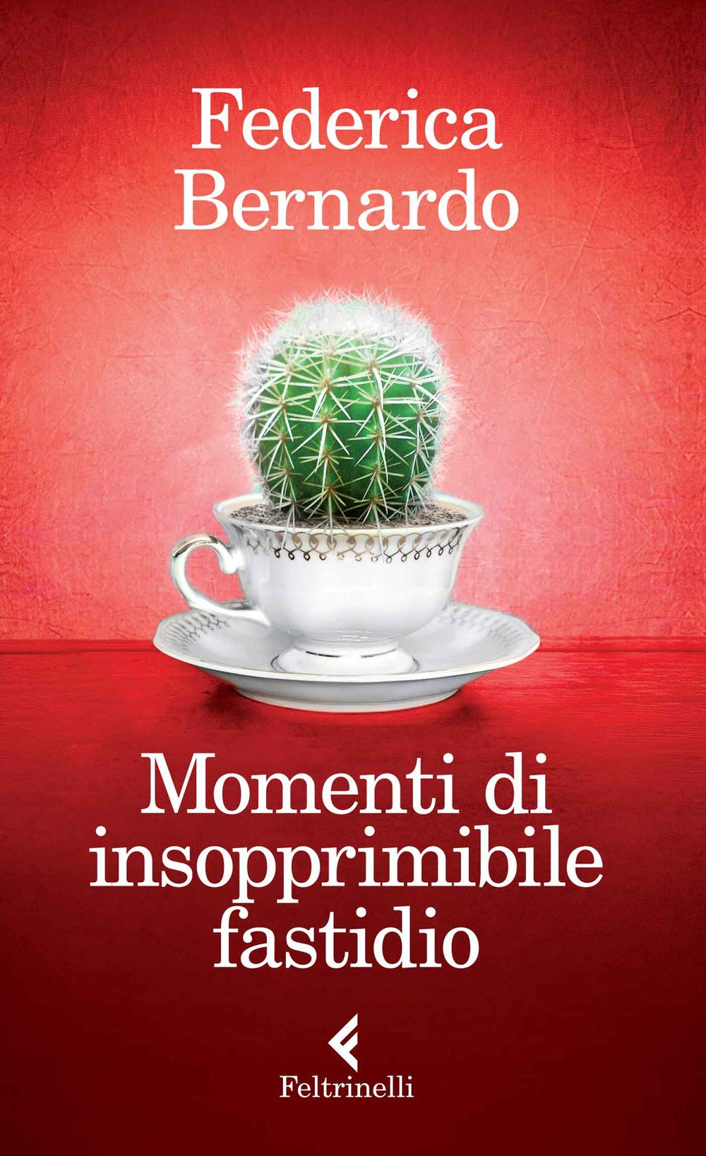 Momenti di insopprimibile fastidio Essays & Short Stories
