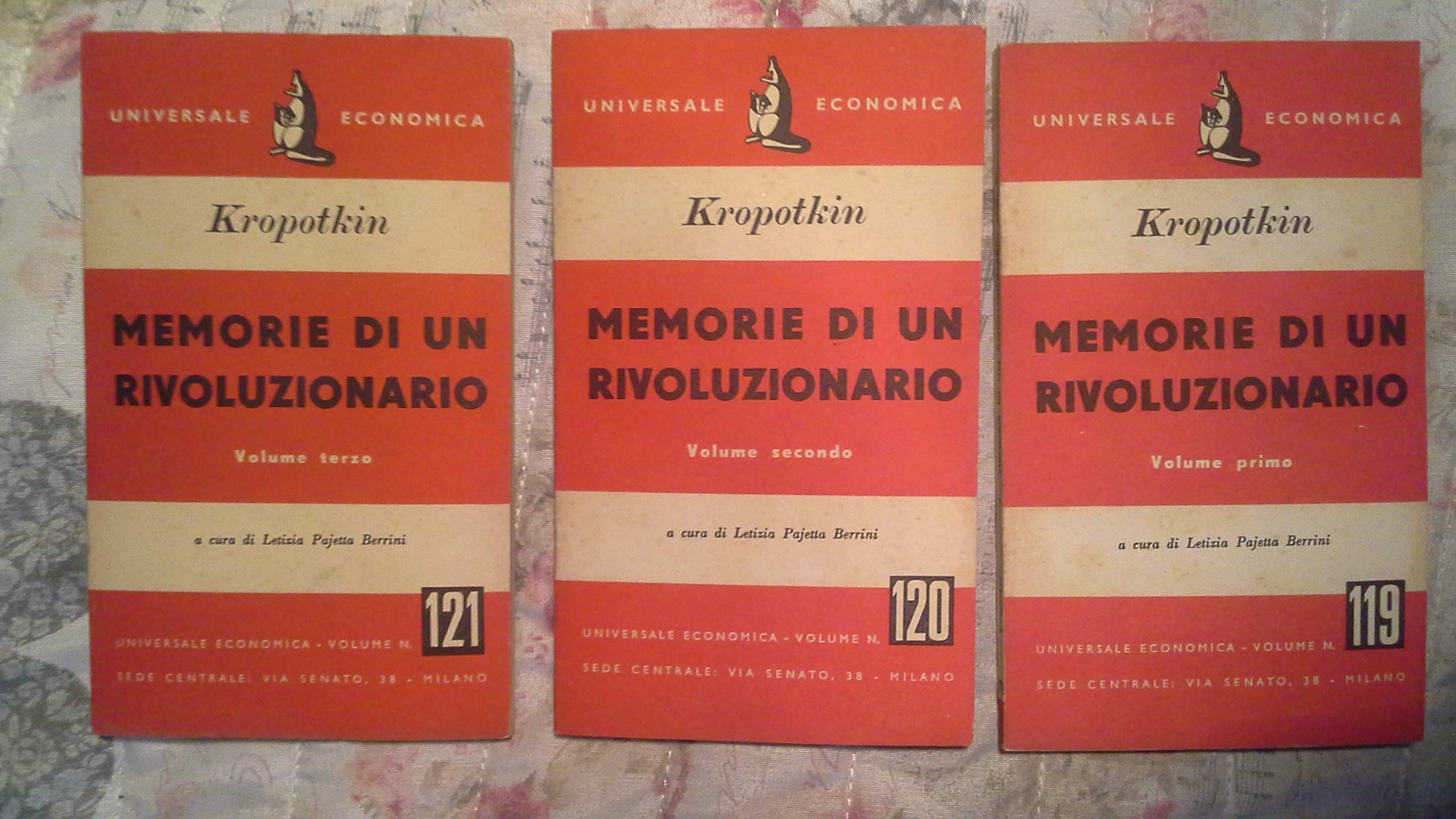 Memorie di un rivoluzionario book