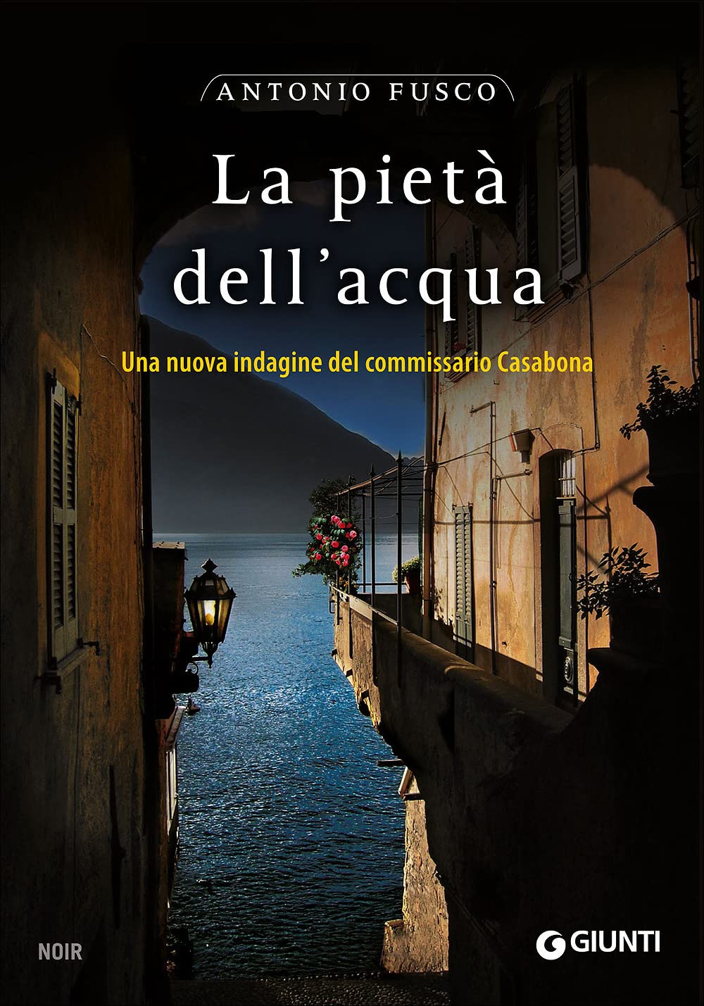 La pietà dell'acqua. Una nuova indagine del commissario Casabona Contemporary literature