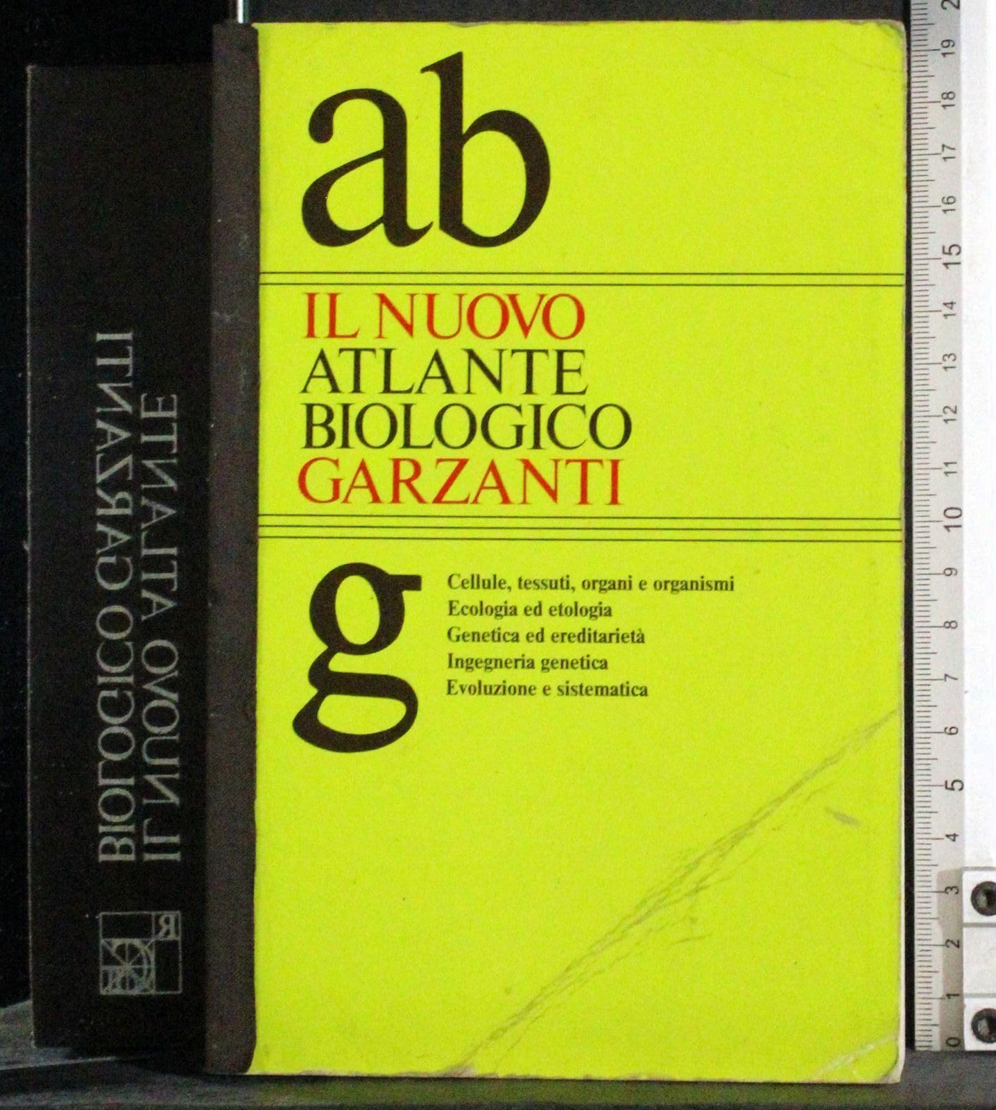 Il nuovo Atlante biologico (Le Garzantine) Natural Sciences