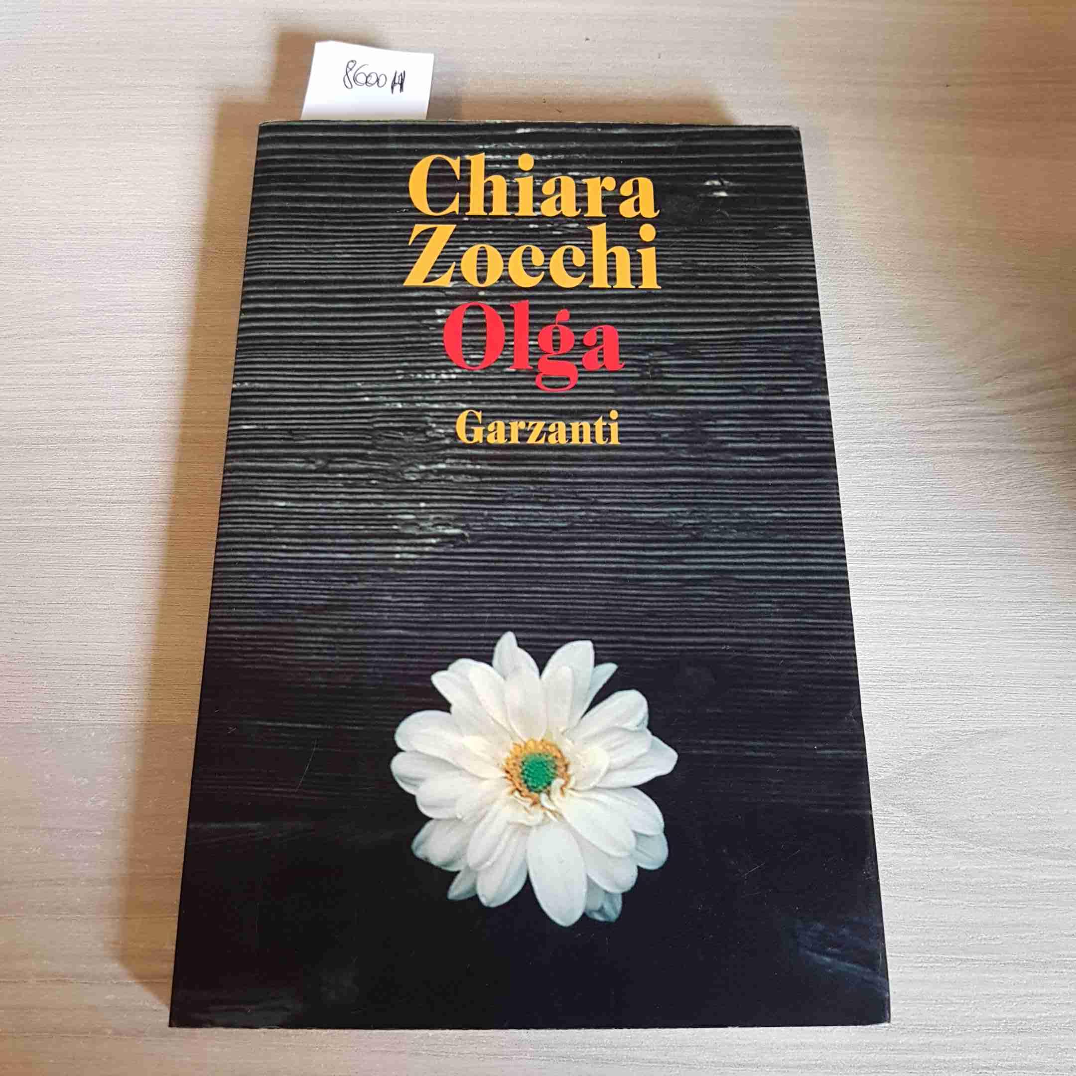 Olga (Narratori moderni formato minore) Contemporary literature Books