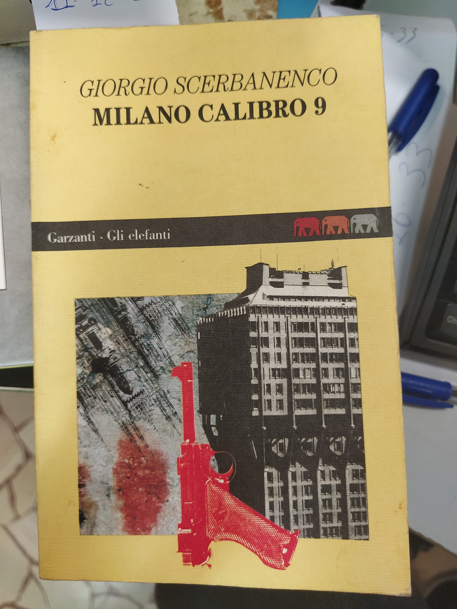 Milano calibro 9 book