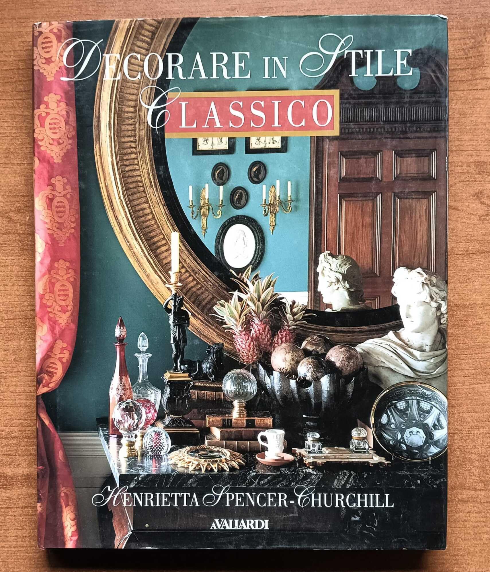 Decorare in stile classico book