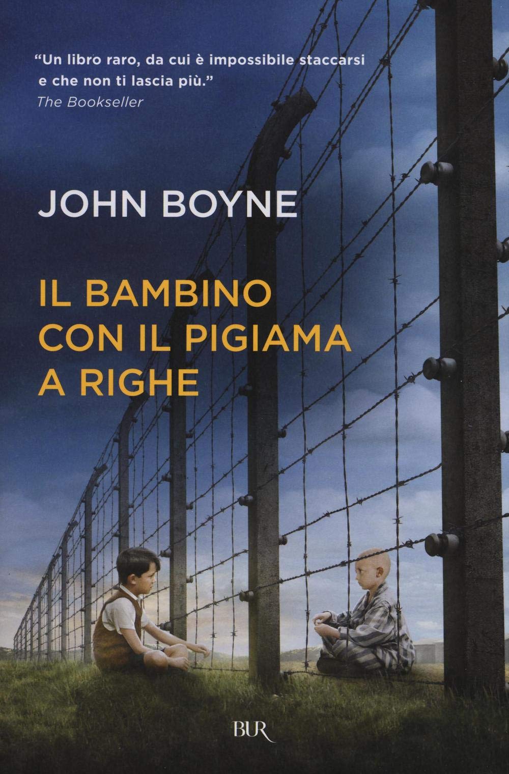 Il bambino con il pigiama a righe book