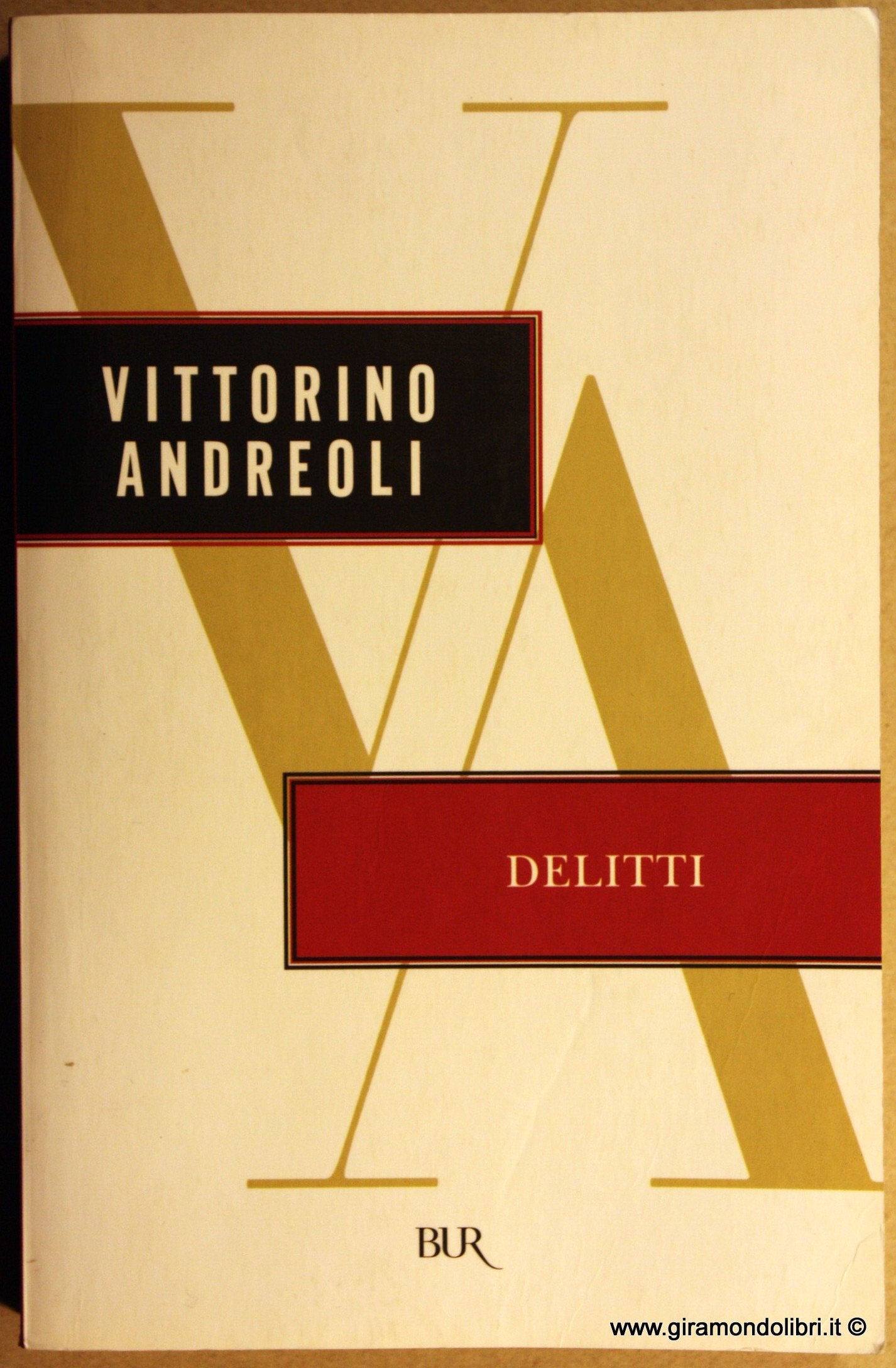 Delitti. Un grande psichiatra indaga su dieci storie vere di crimine e follia Crime & Thrillers