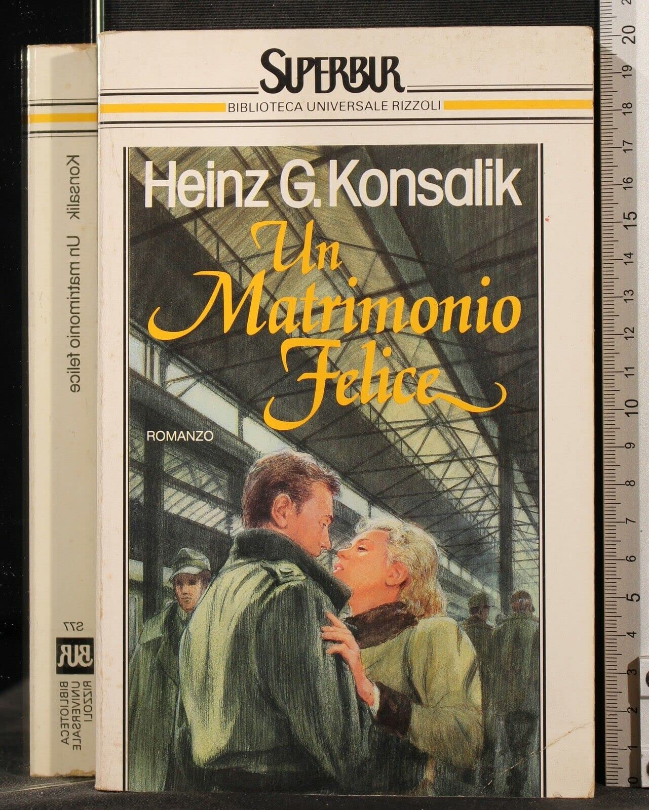 Un matrimonio felice book