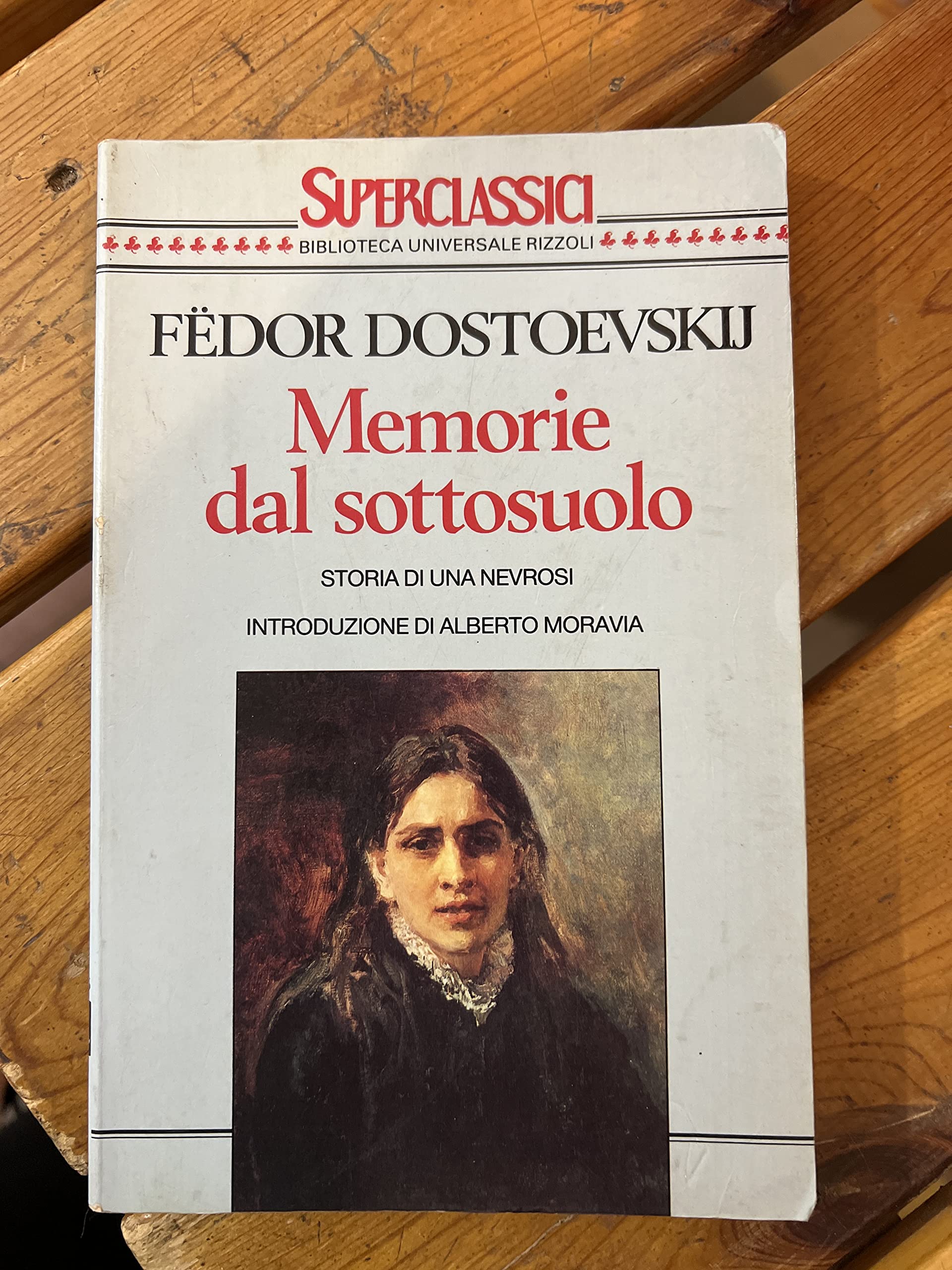 Memorie del sottosuolo book