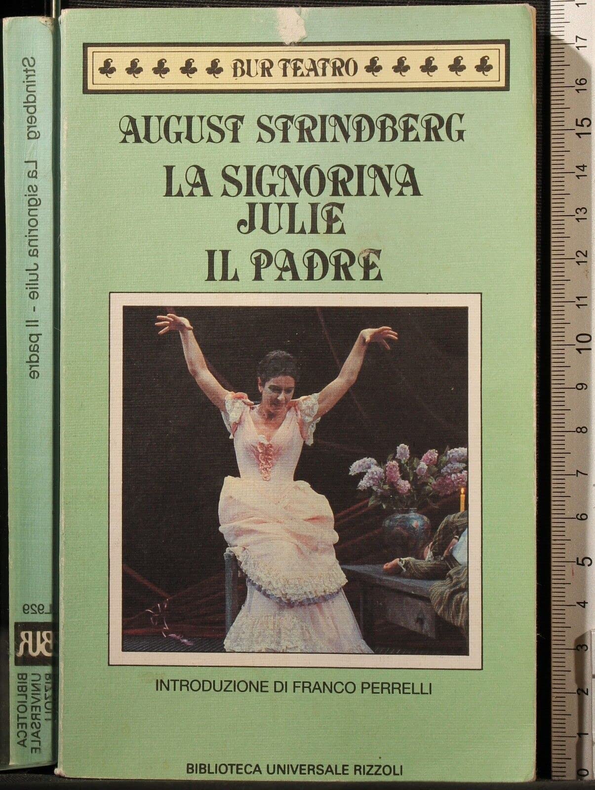 Il padre-La signorina Julie book