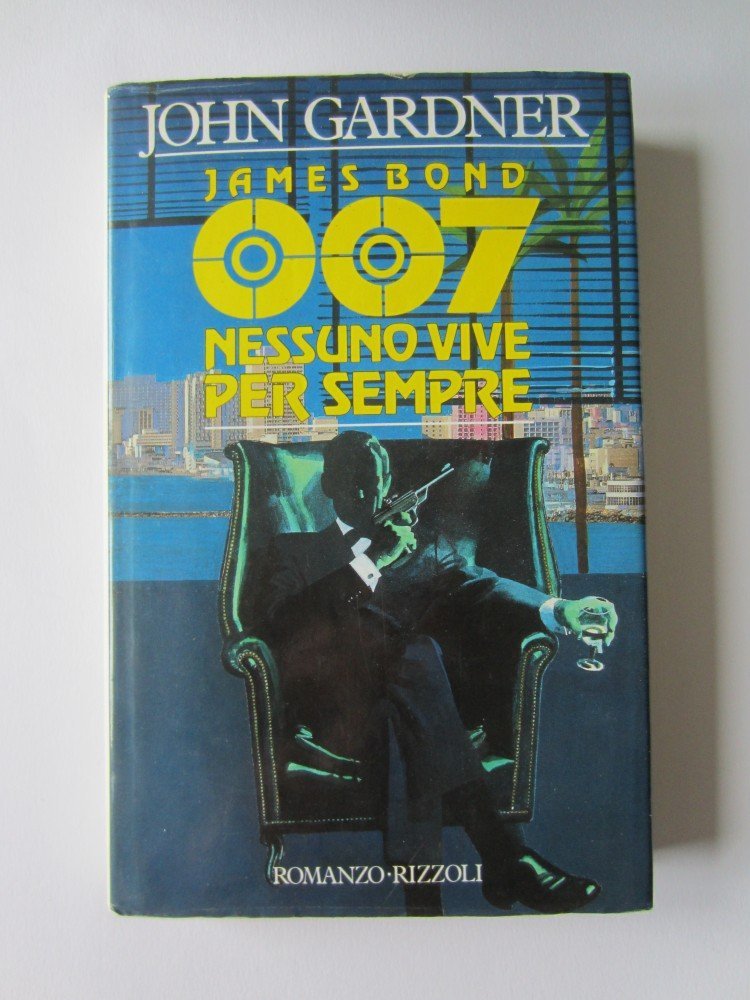 James Bond 007 nessuno vive per sempre (Scala stranieri) Contemporary literature