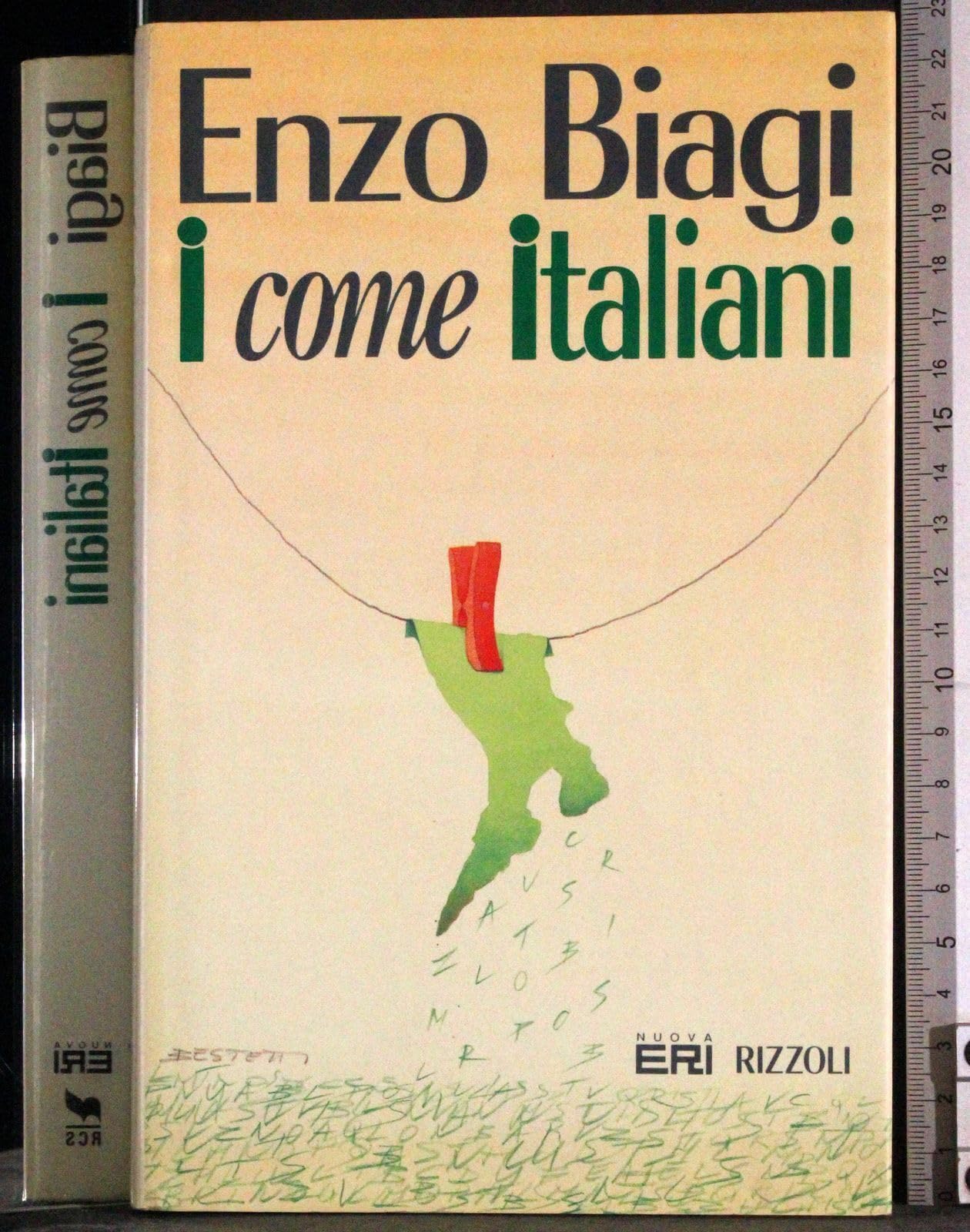 I come italiani (Opere di Enzo Biagi) Books