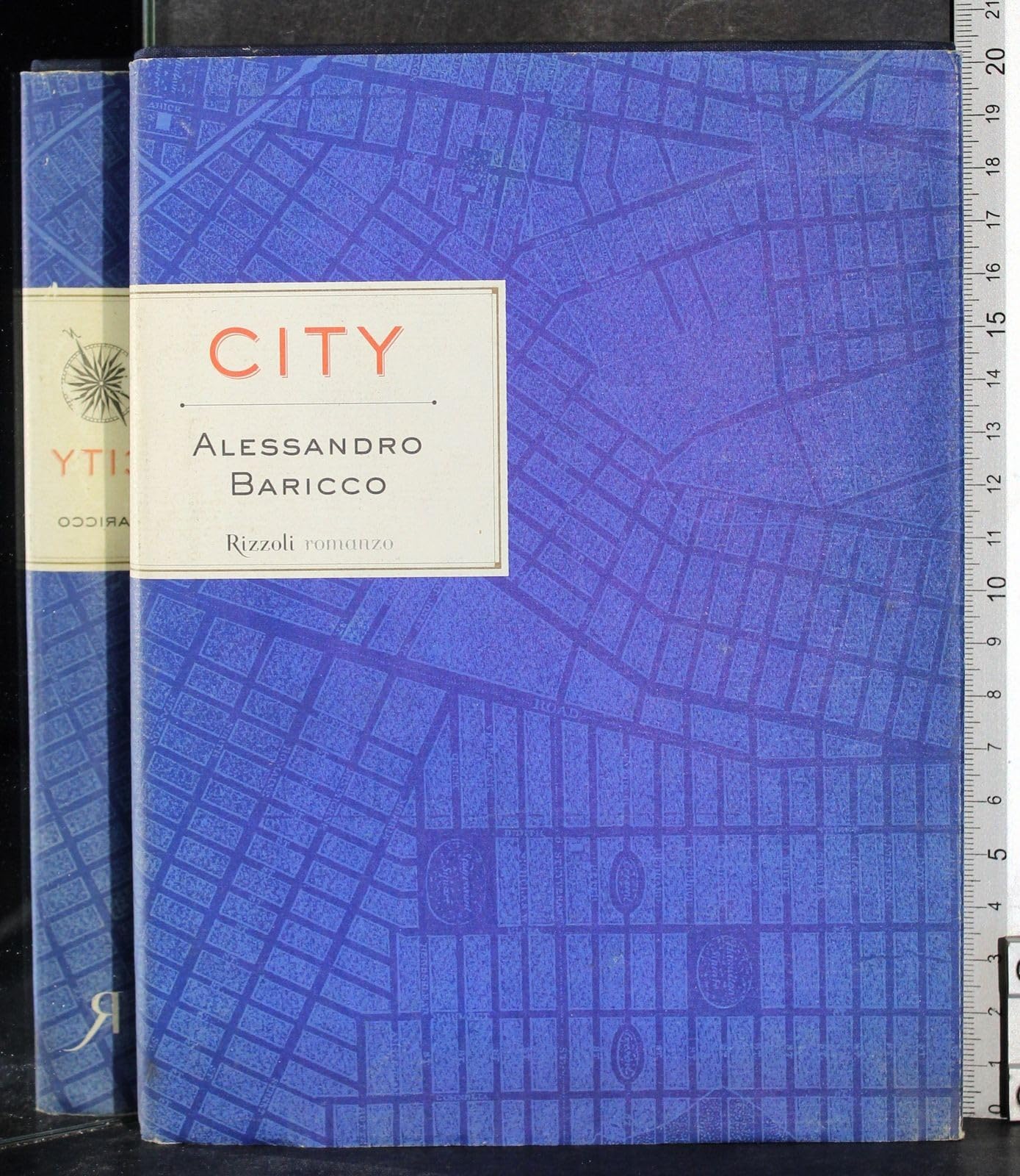 City, italien. Ausgabe: Romanzo (Scala italiani) Contemporary literature