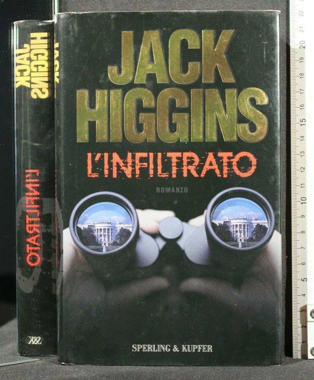 L'infiltrato (Narrativa) Contemporary literature