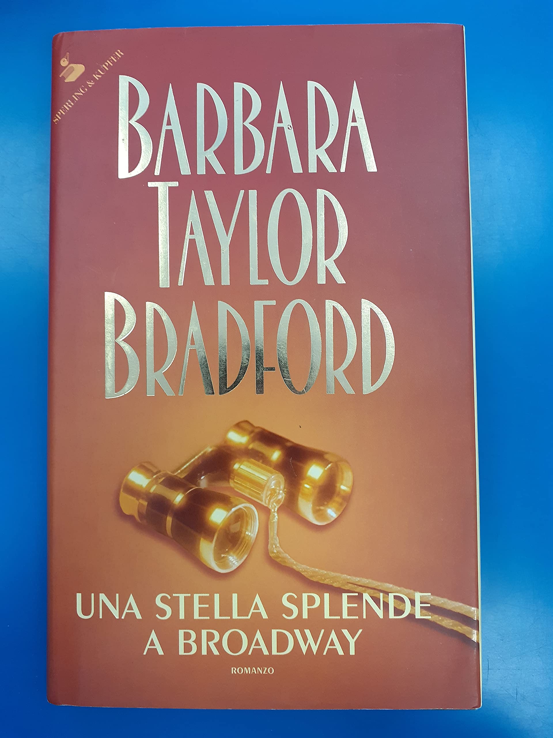 Una stella splende a Broadway (Pandora) Contemporary literature