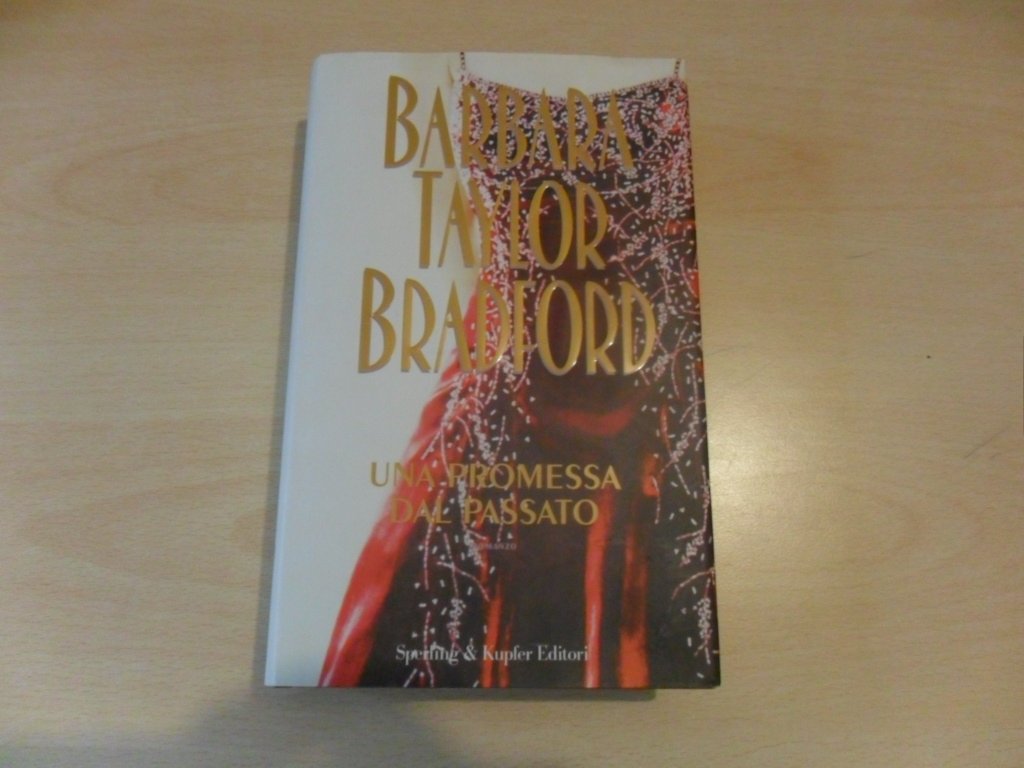 Una promessa dal passato (Pandora) Contemporary literature