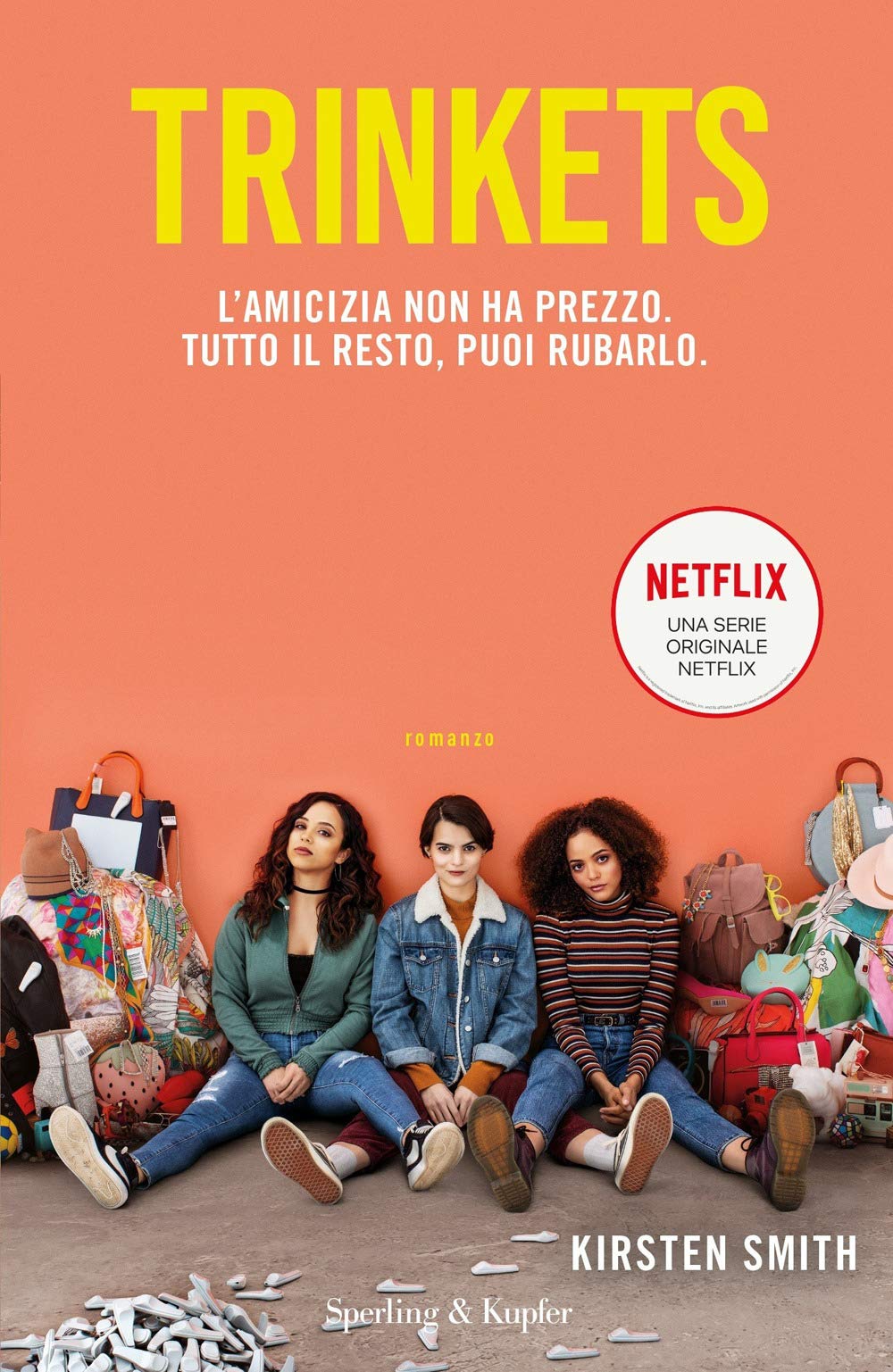 Trinkets. Ediz. italiana book