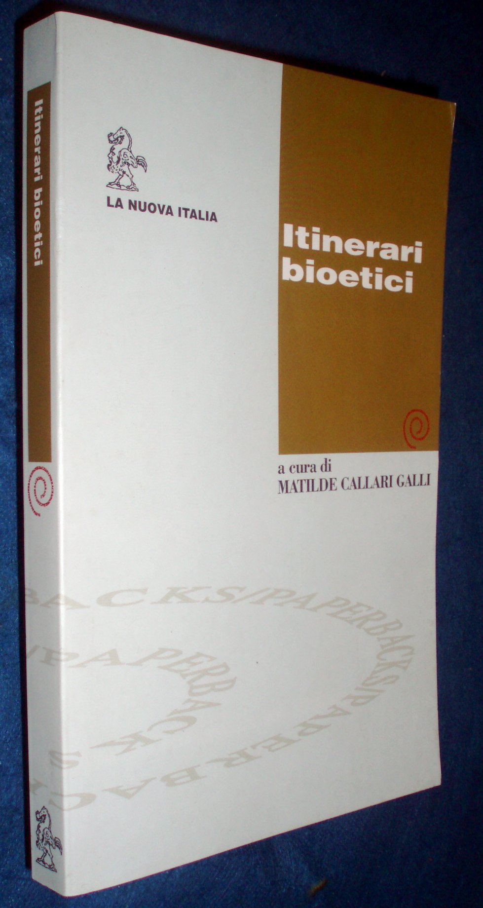 Itinerari bioetici (Paperbacks. Serie Società e miti) Books